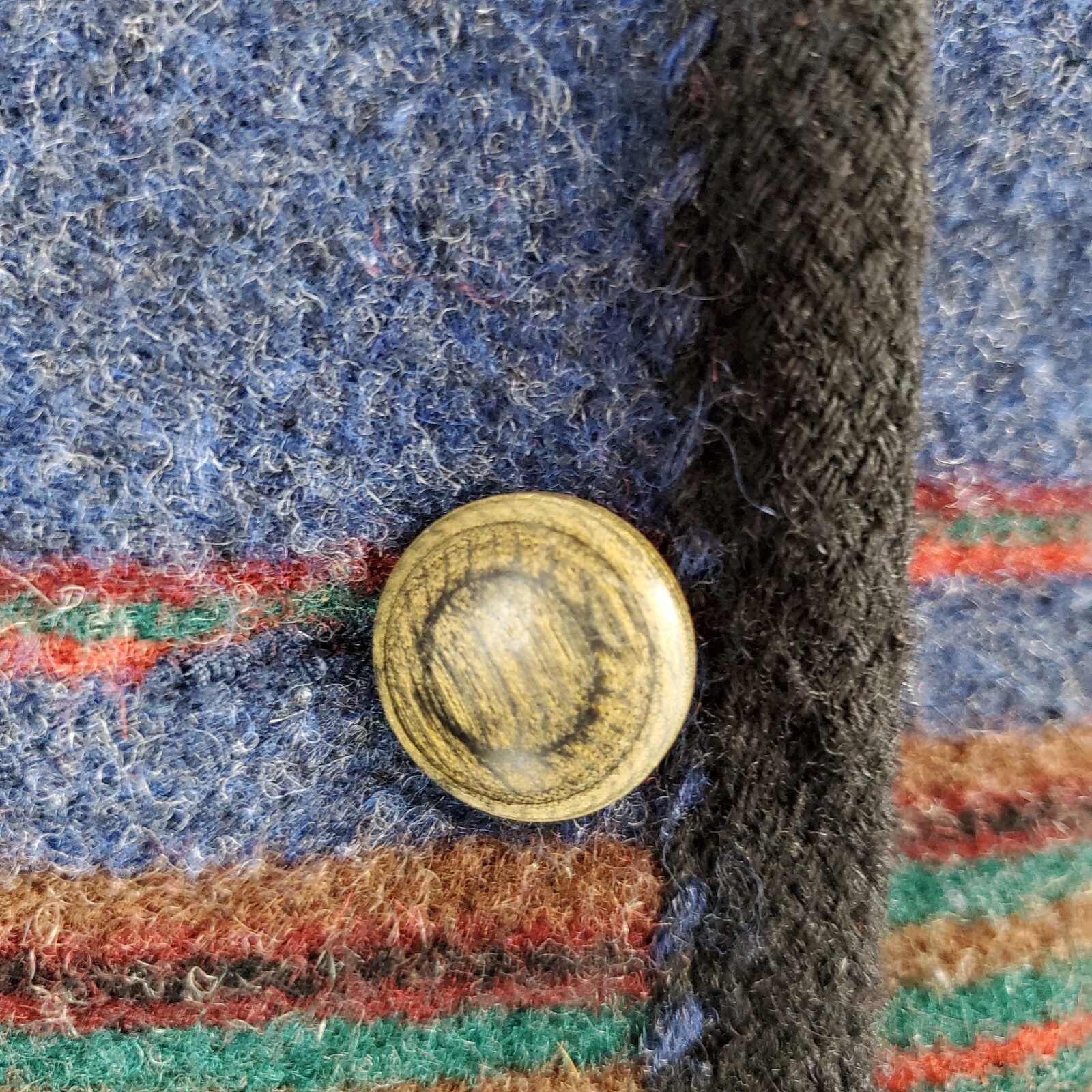 VTG WOOLRICH Size Medium Womens Made in USA Wool Southwest Barn Chore Coat