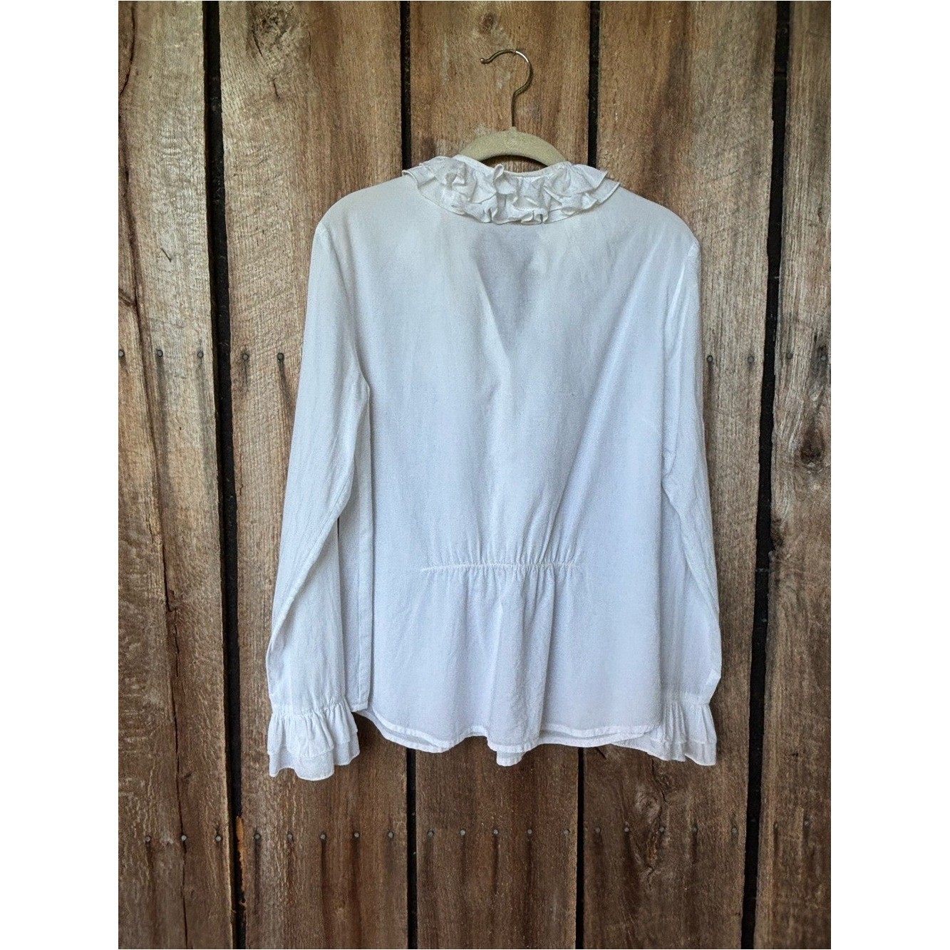 Newport News White Ruffle Button Front Blouse Womens 8 Cotton Victorian Romantic
