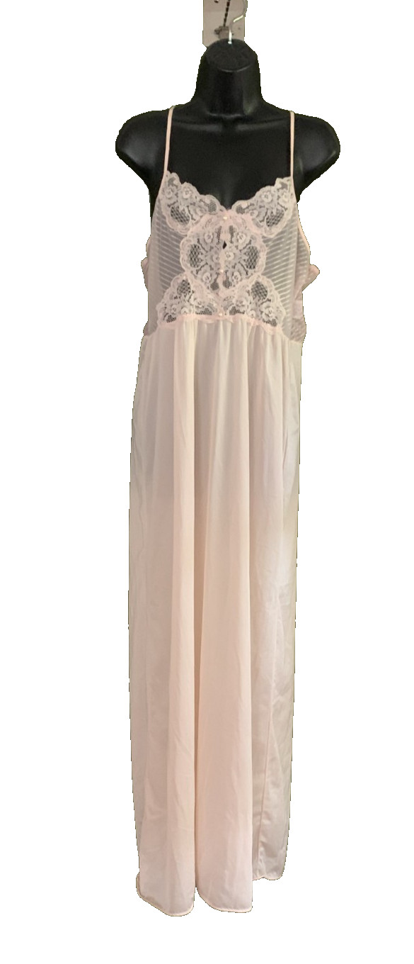 Vtg 1970s Peach Pink Lace Maxi Nightgown Nylon Coquette Hippie Undercover Wear M