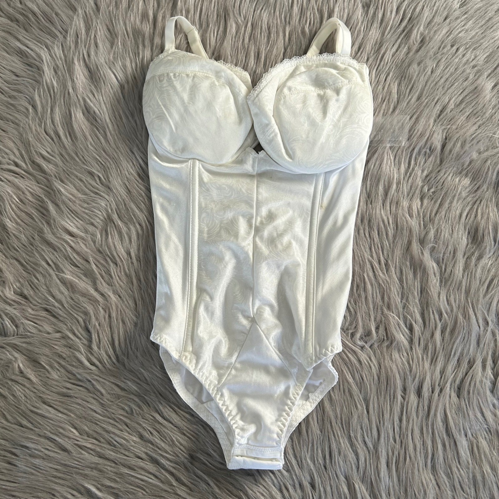 Vintage Sophistique By Smoothie Bodysuit Womens Size 34D White Lingerie 1 Piece