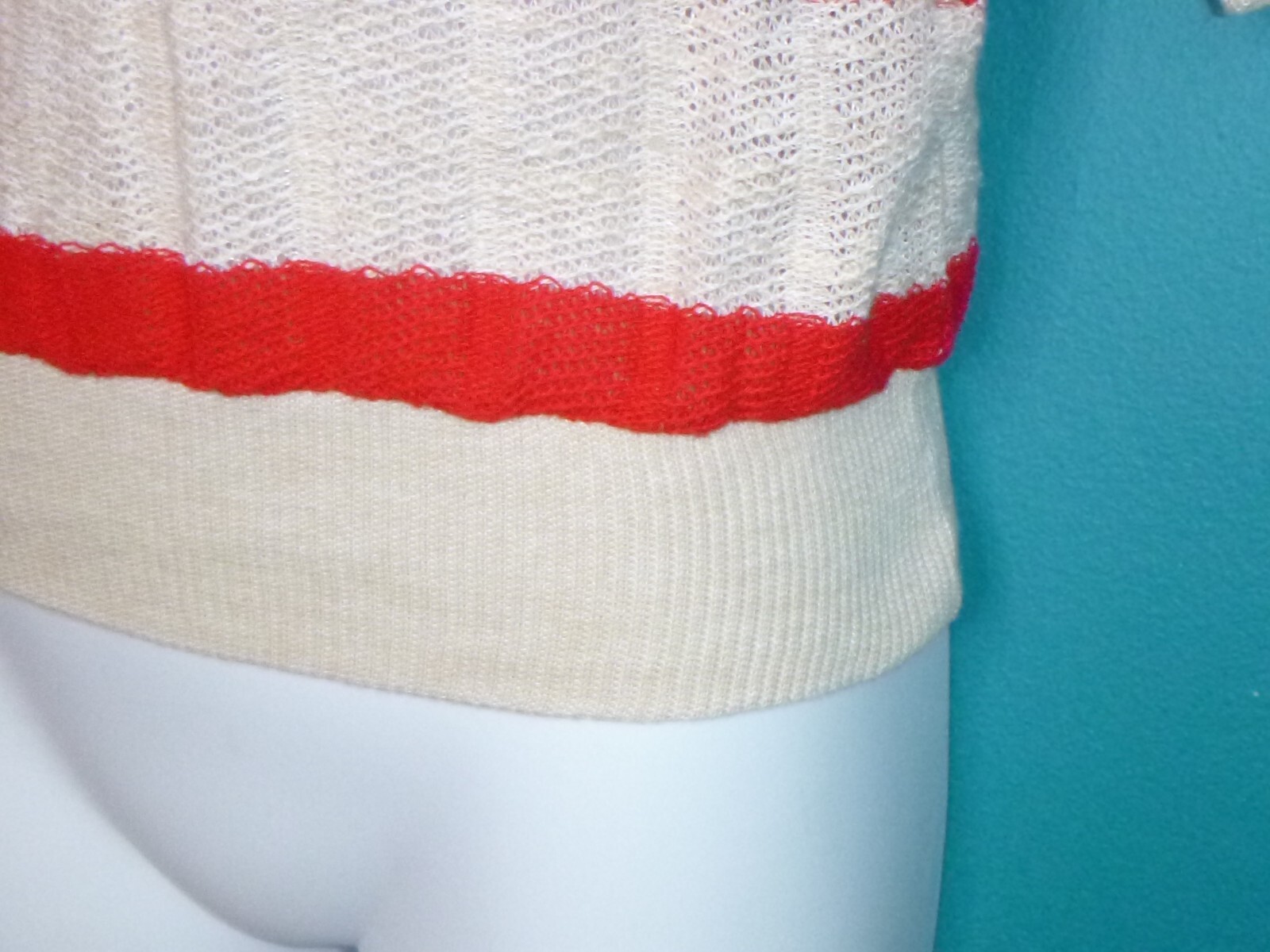 Vtg 70s Peppermint Casuals Loose Textured Knit Top Red Oatmeal Color Sz S/M