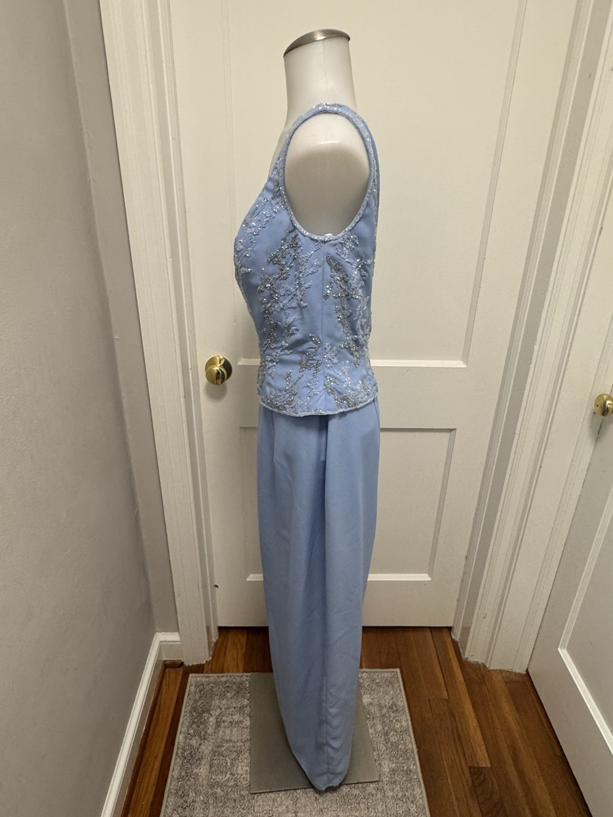 Jean De Lys Periwinkle Blue Sequin Embellished Column Gown Evening Formal Size 6