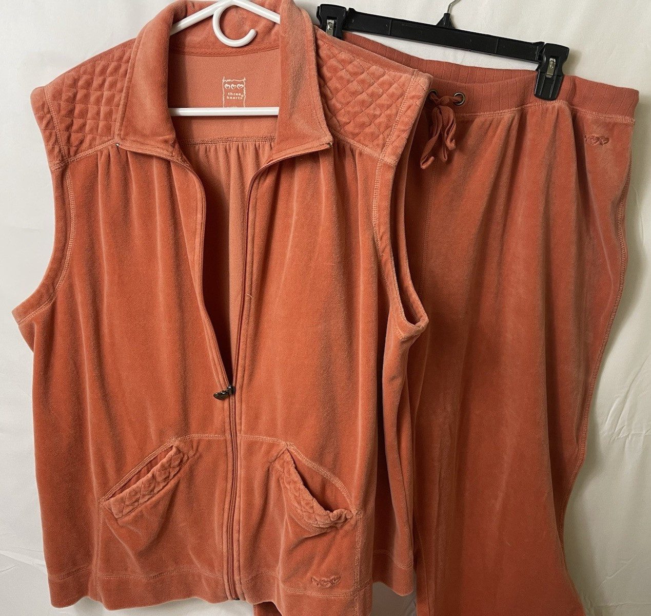 Vintage Three Hearts Women&rsquo;s Orange Salmon Velour Track Suit 2X Sweats PLUS