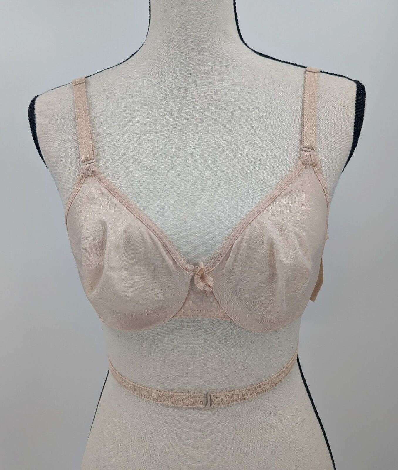 Vintage Warner&rsquo;s Bra 36 B/C Beige ANY WHICH WAY Unlined 1009