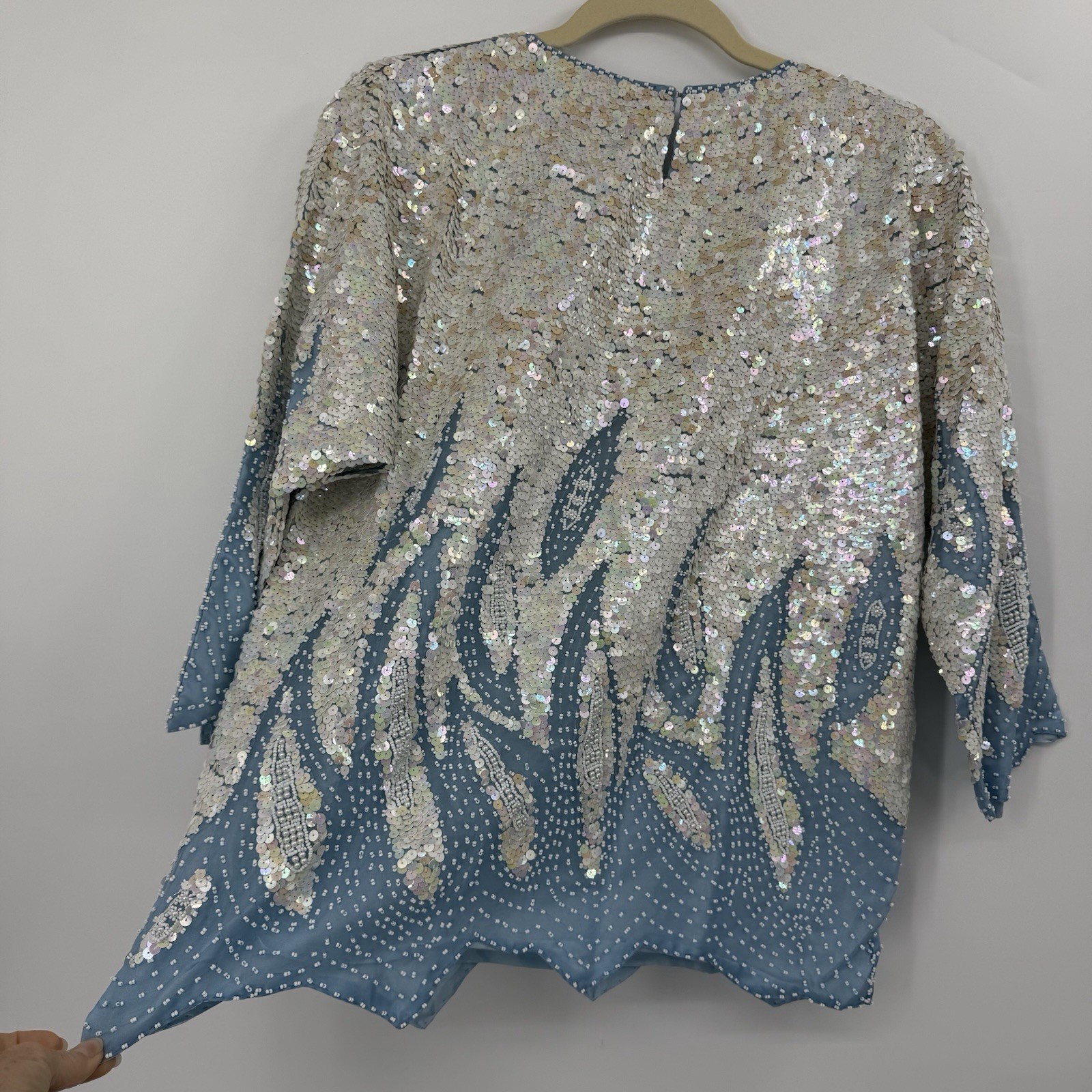 Vintage SILK Top Blue Waves Dolman Sleeves SEQUINS PEARLS All over Sz L NOS