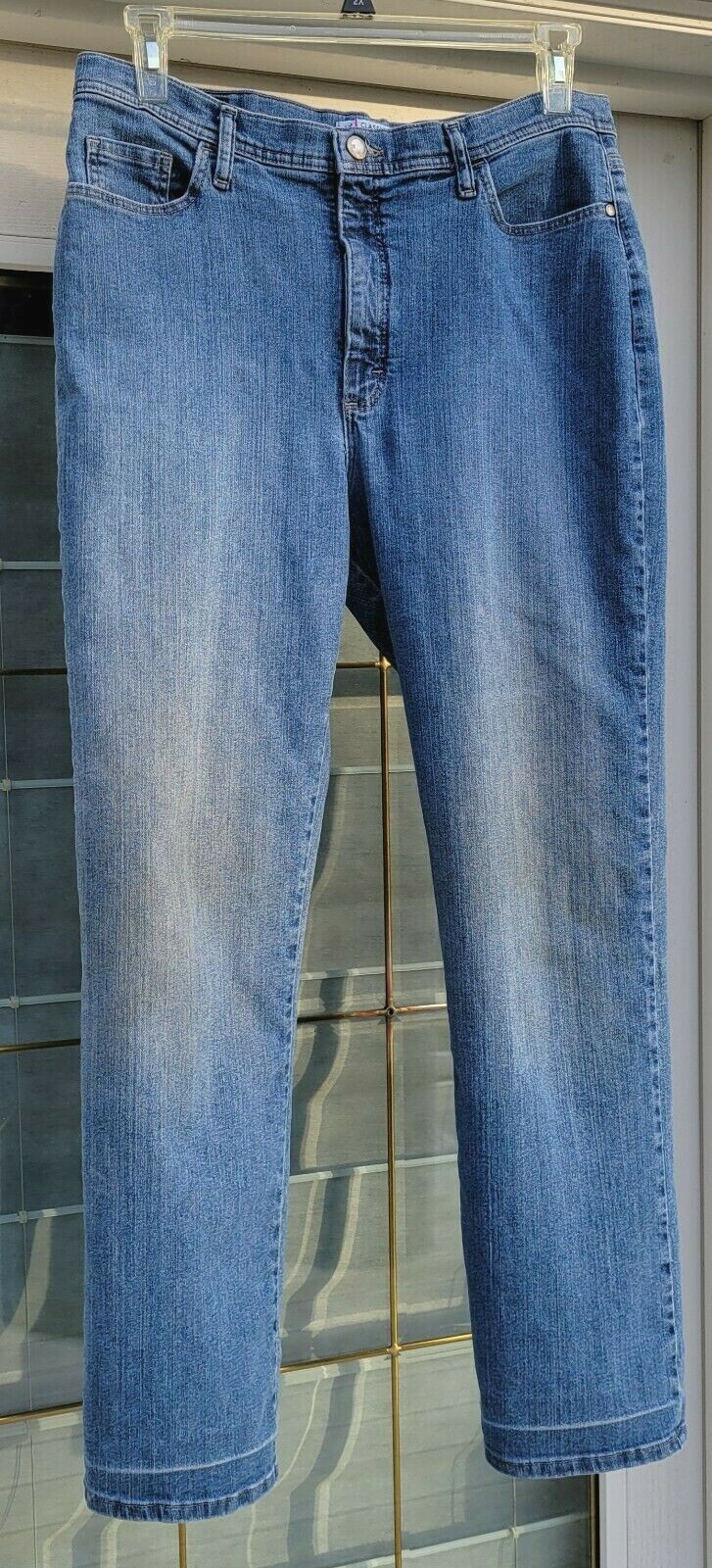 VTG Lee Mom Jeans 34×30 Size 16M Classic Fit High Rise Straight Leg Coastal Y2K