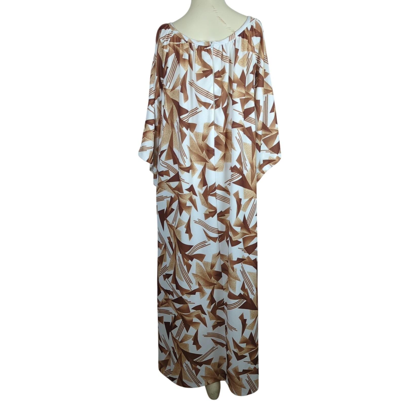 Vintage bat sleeve brown white geometric Comfy pockets oversized Muumuu dress S