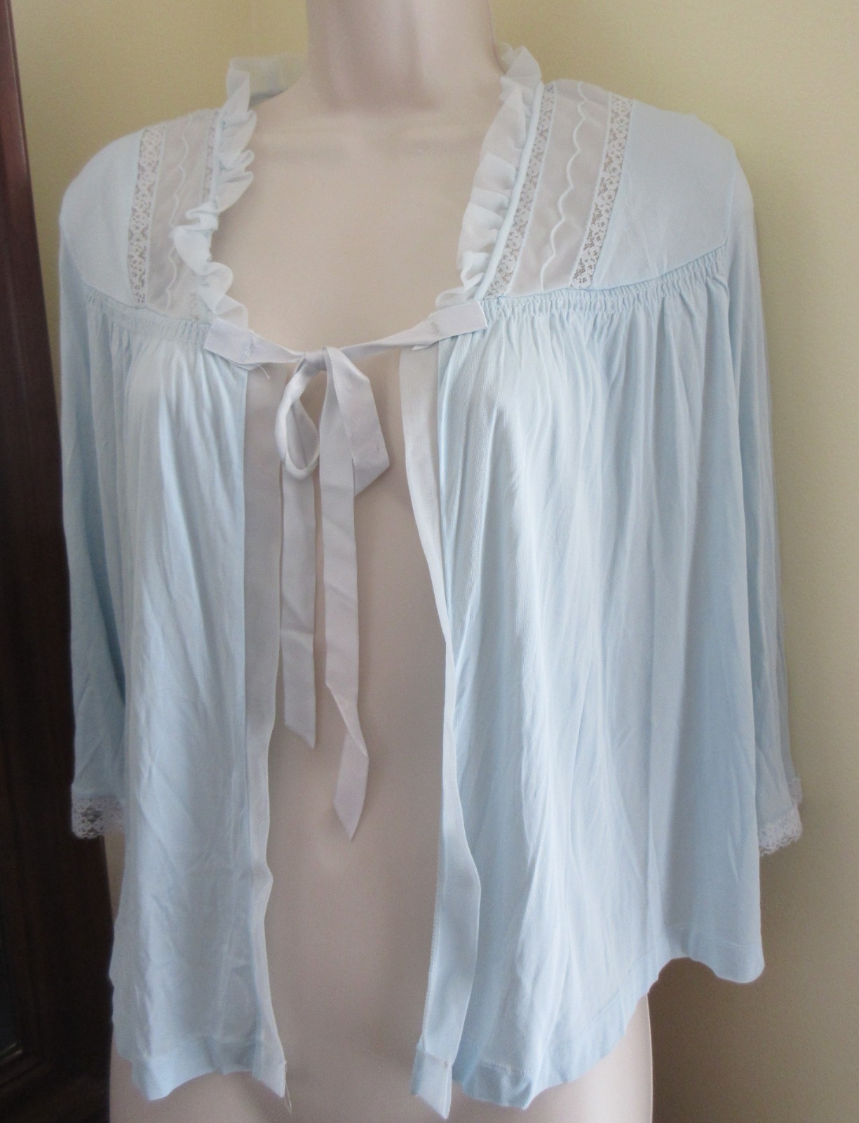 1950&rsquo;s BED JACKET LORRAINE Sheer BLUE nylon LACE overlay size MEDIUM 36/38 USA