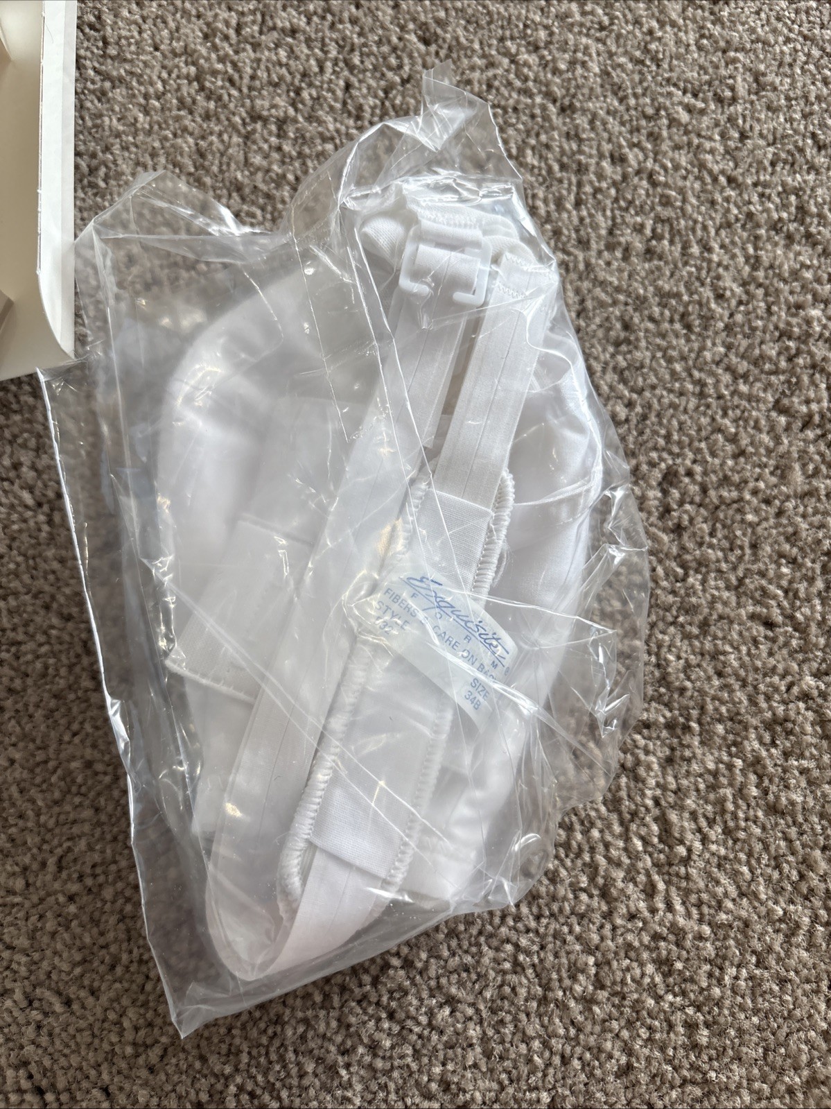 Vtg NIB White exquisite form bra size 34B style 532