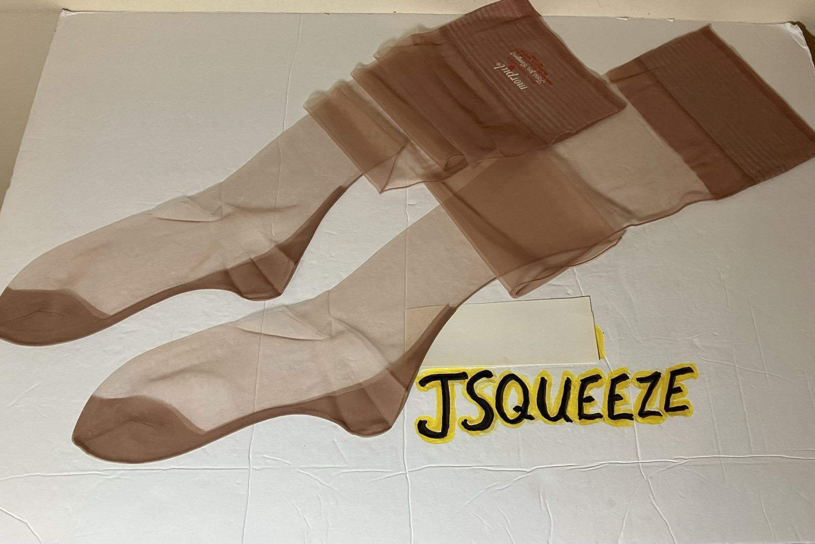 3 PAIR 1940 FULL FASHIONED GLAMOUR SHEER NYLON STOCKINGS CUBAN HEEL SEAMED BEIGE