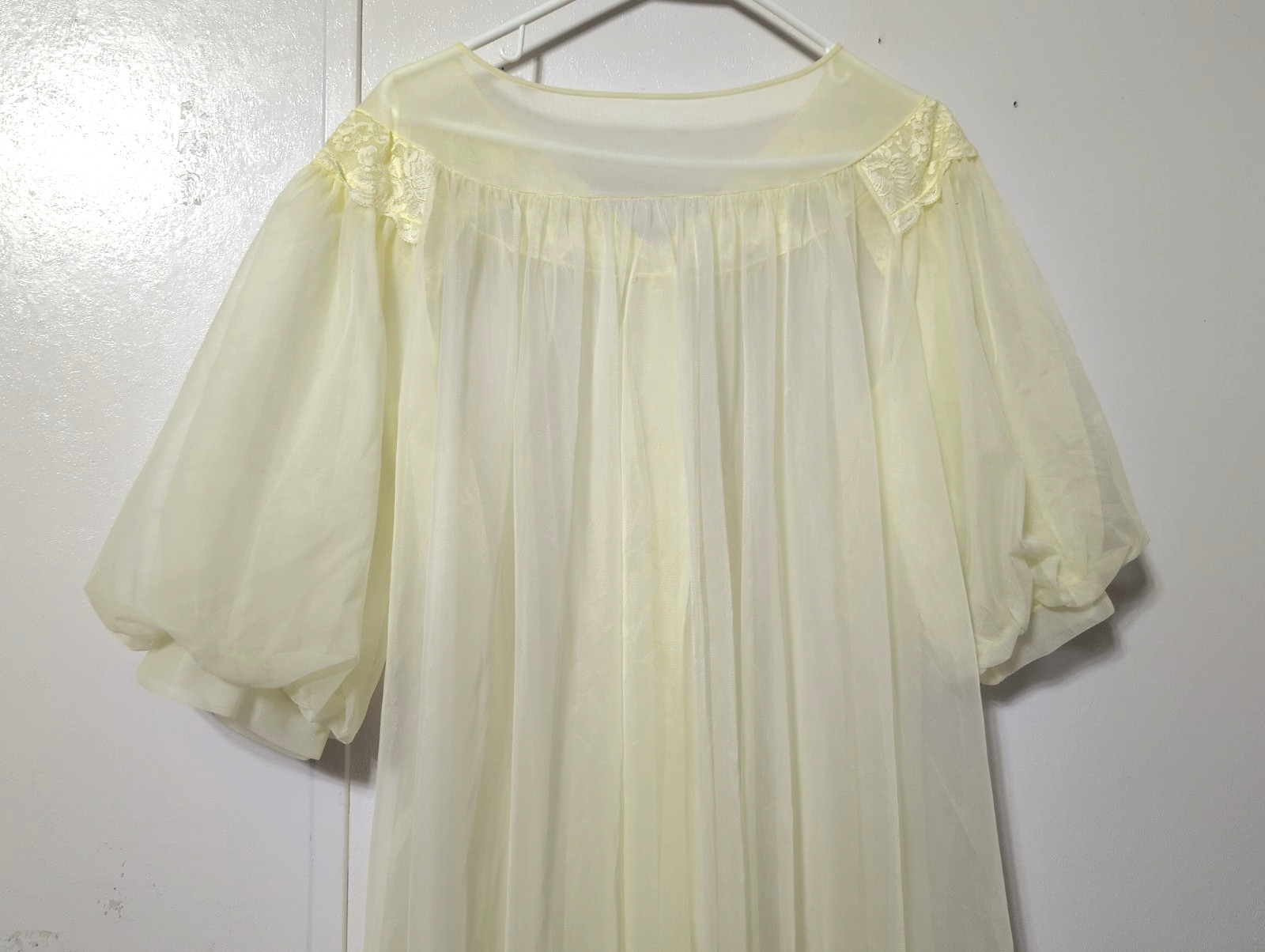 Vtg Shadowline Yellow Nylon Lace Chiffon Peignoir Robe Sheer Sz Large