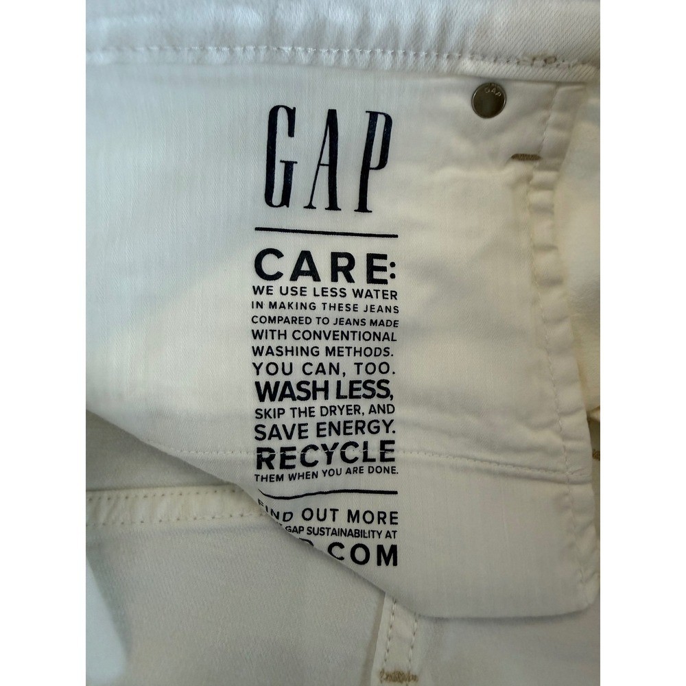 GAP 4&Prime; High Rise White Distressed Denim Shorts with Washwell Size 16/33 NWT