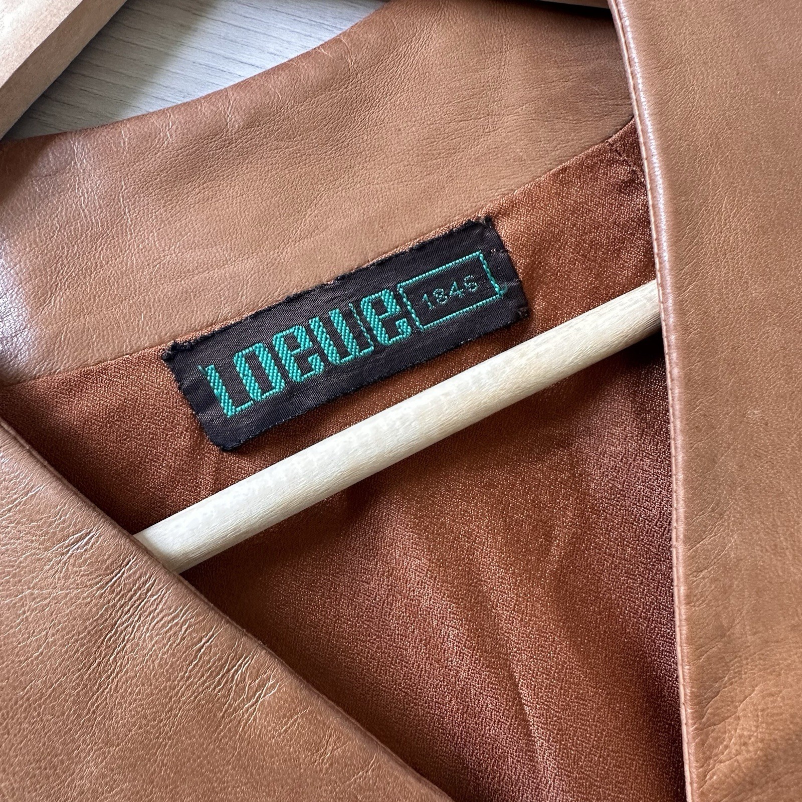 Vintage 1970s LOEWE Tan Suede Leather Maxi Coat Women&rsquo;s 41” Bust