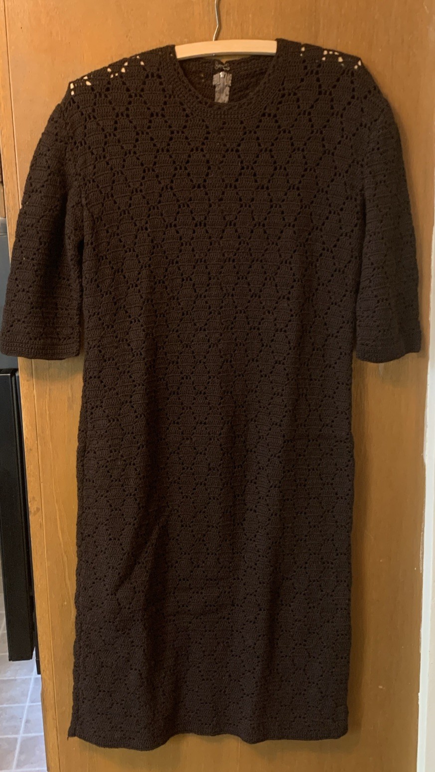 Vintage Handmade crochet Brown Wool dress With Zip Up Back. 1950’s Knee Legnth