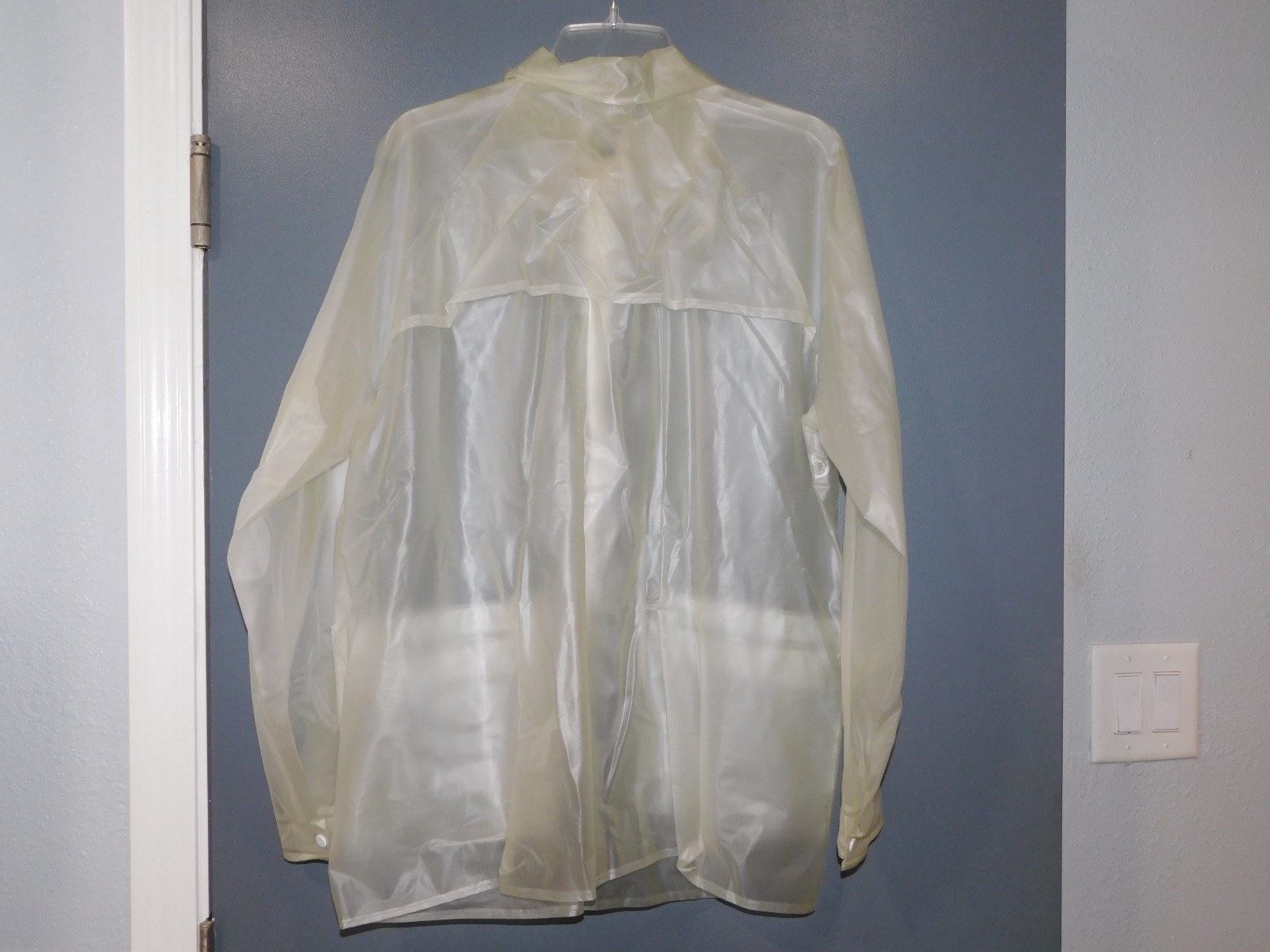 VTG CLEAR RAIN JACKET 60&rsquo;s 70&rsquo;s ZIP POCKETS SPORTS TRANSPARENT MENS WOMENS sz S