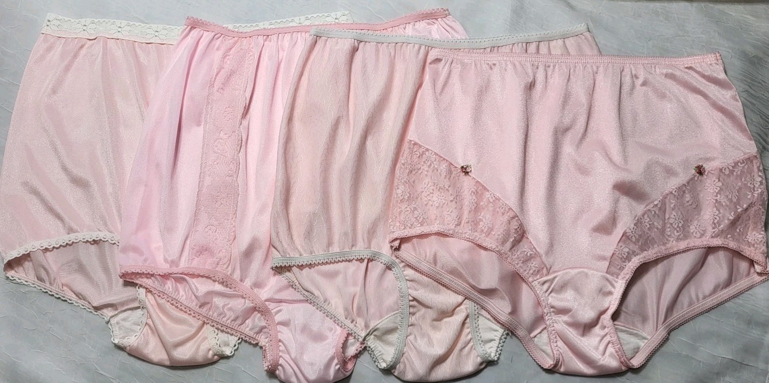 Vtg Lot Of 4 Pretty Baby Pink Collection Fine Fabrics Lace CutOuts Trim YES11243
