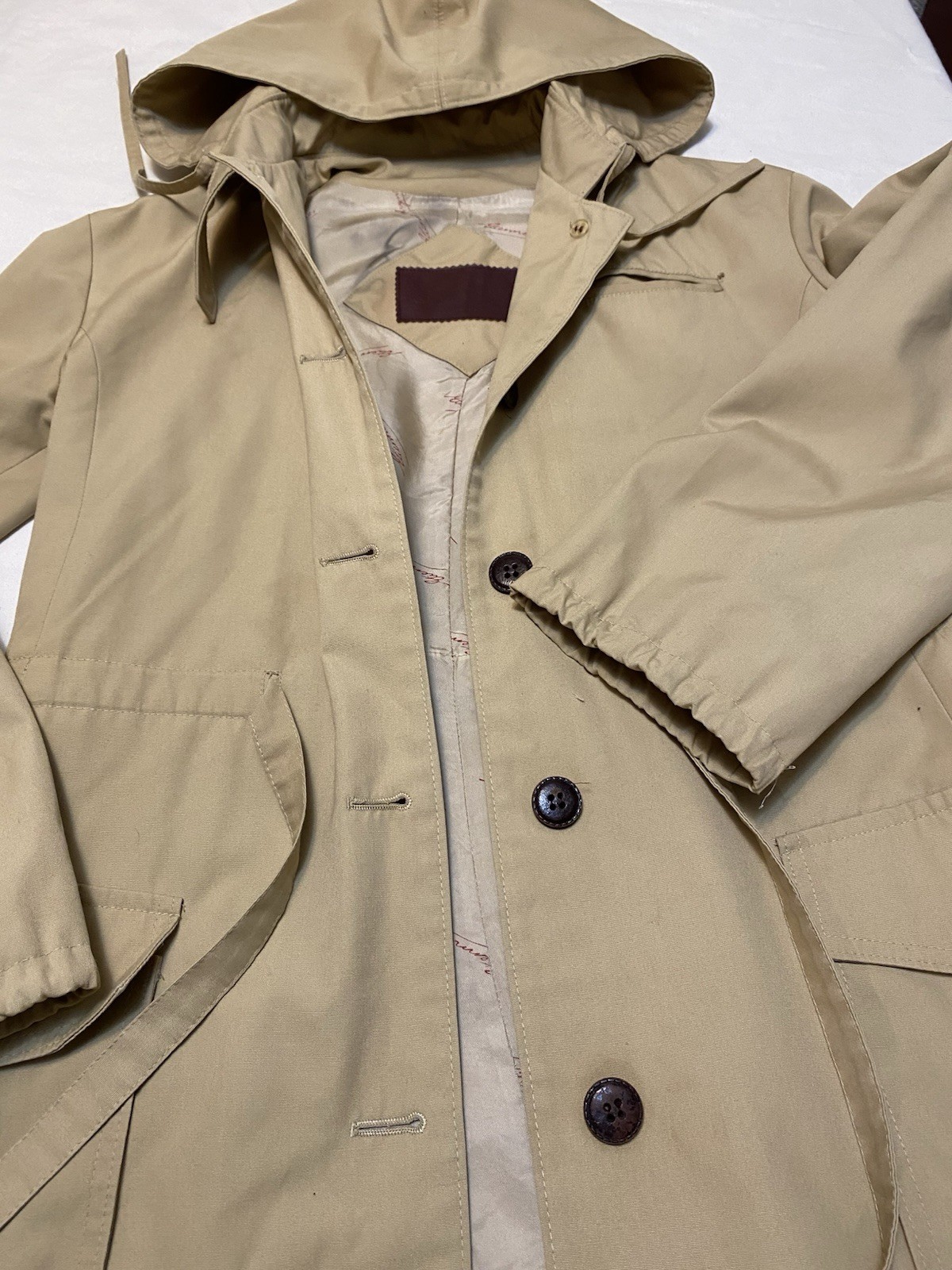 Vintage Eitenne Aigner All Weather Rain Coat With Oversize Hood & Drawstring