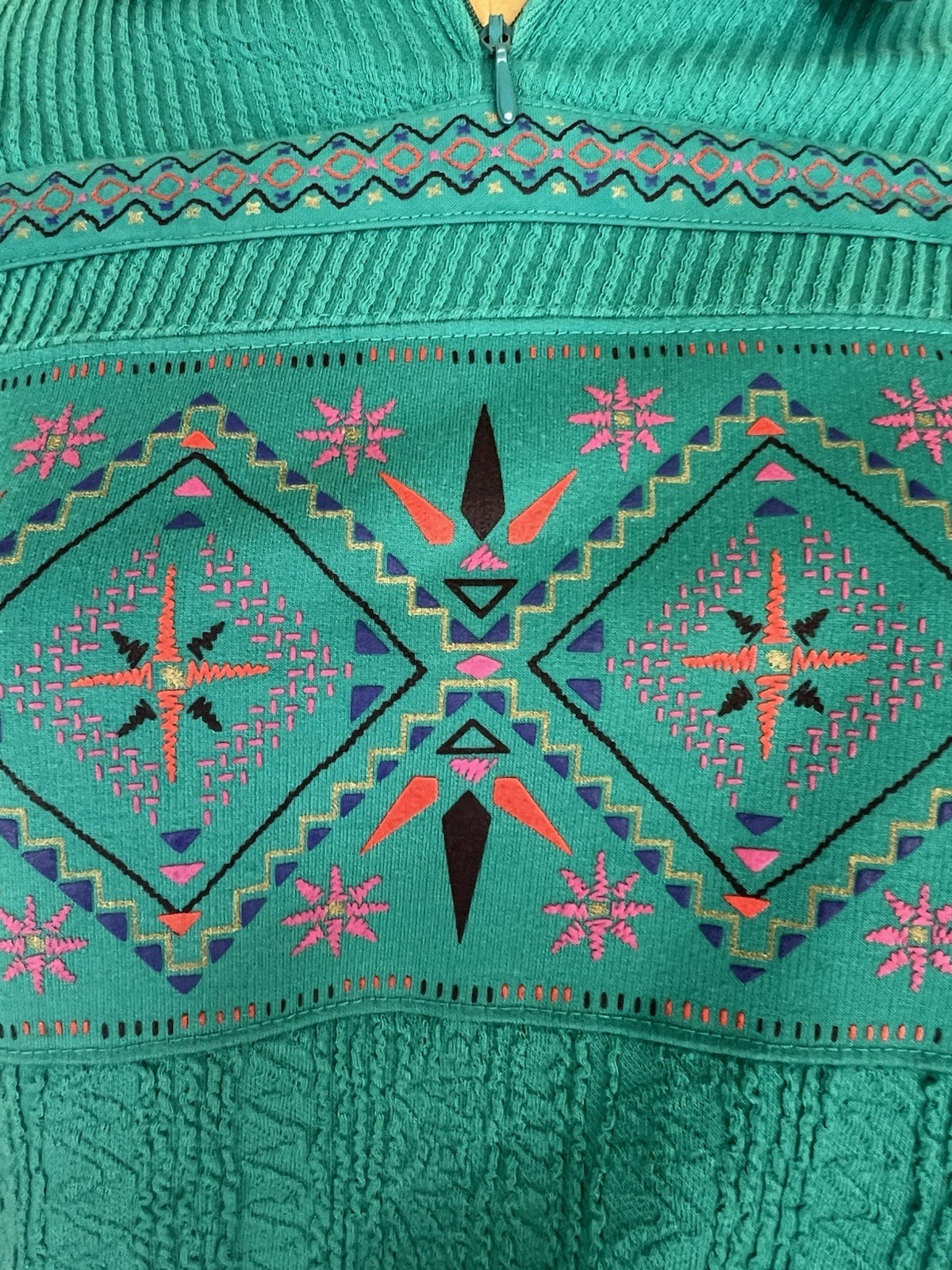 Vtg 90’s Petite Sophisticate Teal Textured L Sl Cotton Top W/ Aztec Print S
