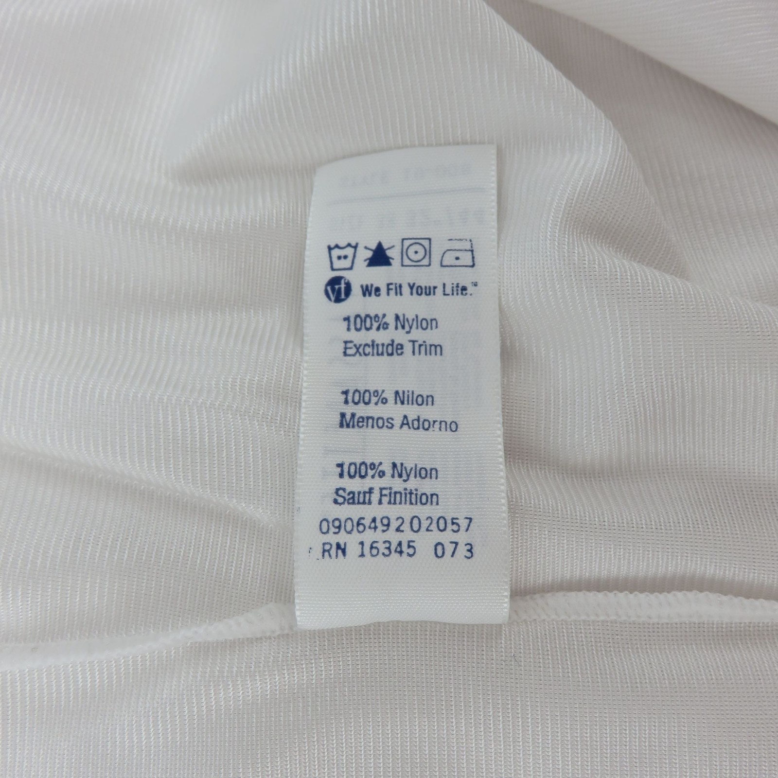 Vassarette Women Size 38 Style 10-008 Solid White Scallop Trim Slip Dress Nylon