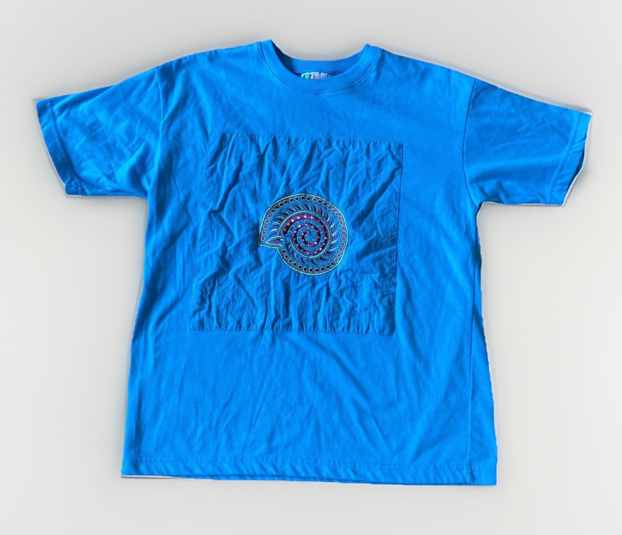 Vintage 80’s Bold Spirit Women’s Size S Turquoise T Shirt Sea Shell