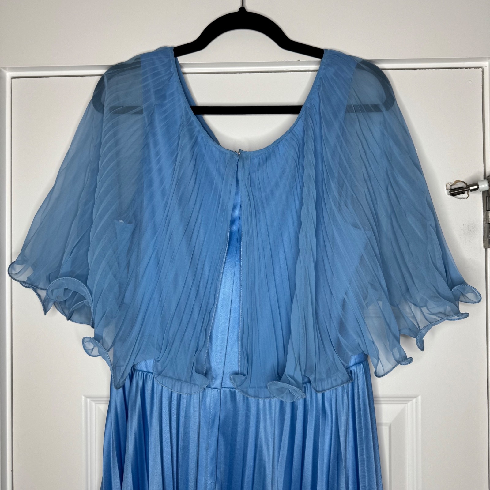 Vintage 70s Pleated Accordian Flutter Cape Maxi Dress Chiffon Gown Womens Blue