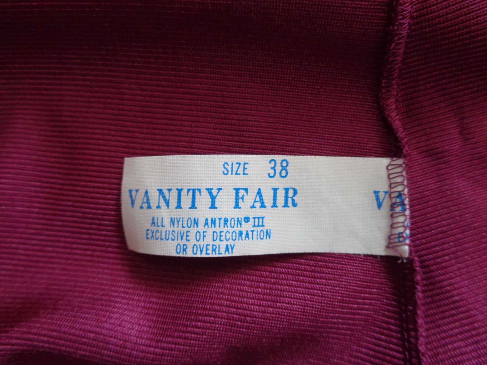 Vtg 70s Vanity Fair Goddess Silky Nylon Sleeveless Empire Maxi Night Gown Sz 38