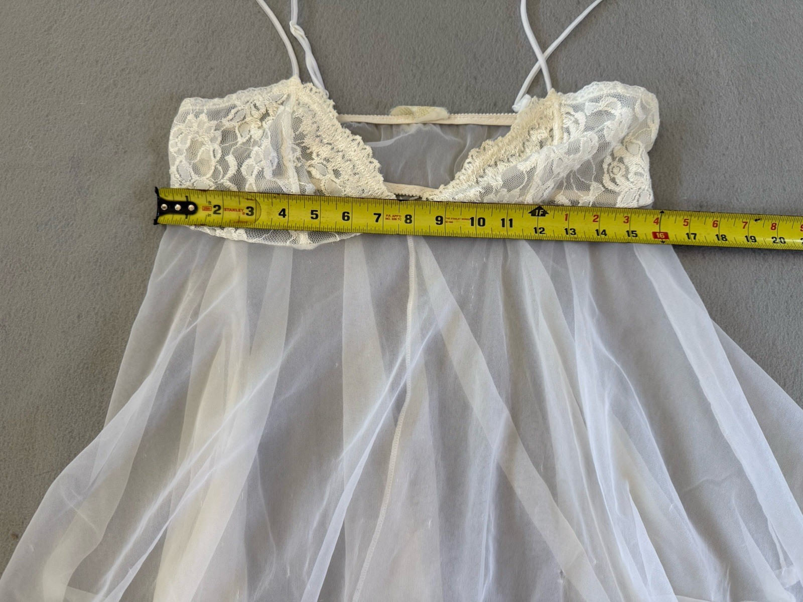 Mayela Vintage Sheer Nylon Babydoll Robe Set Ivory Lace Ruffle Boudoir Lingerie