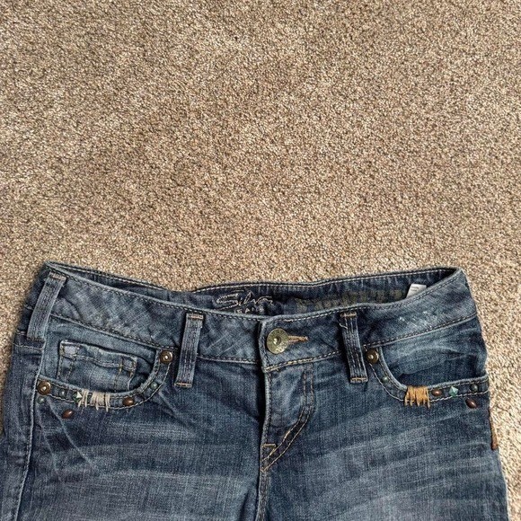 SILVER JEANS ROCKABILLY BUTTON FLAP DENIM SHORTS