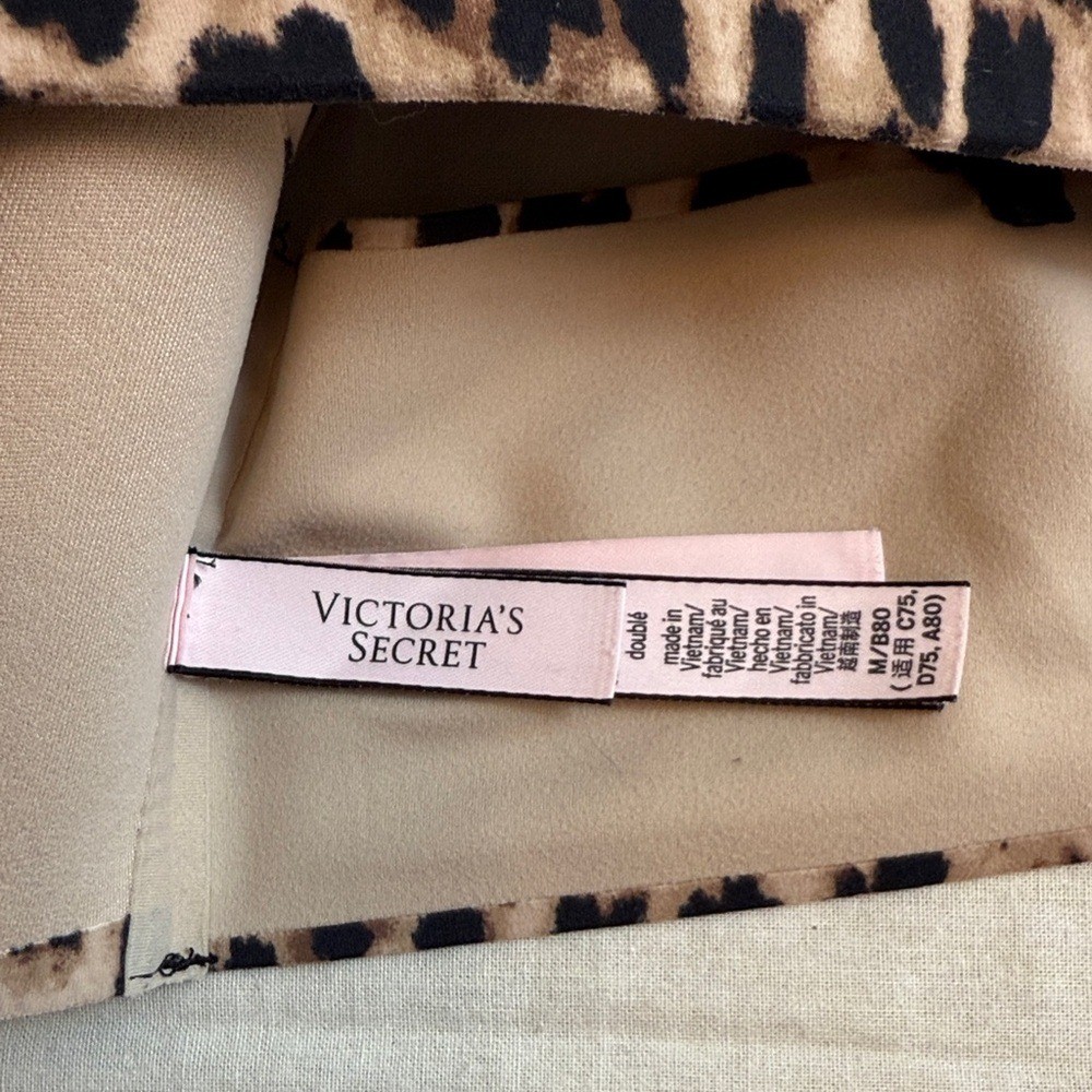 Victoria&rsquo;s Secret Lined No-Wire Leopard Print Women&rsquo;s Bralette Size Medium