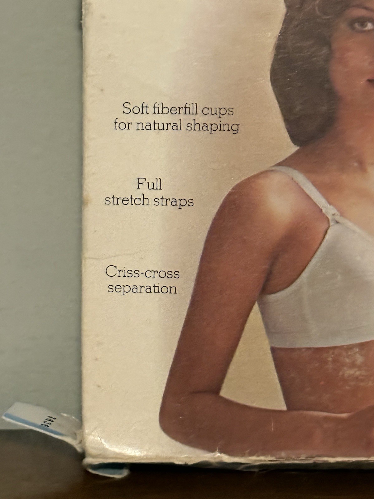 Vanity Fair Exquisite Form Stretch Nylon Bra 32C White USA Bullet – NEW VINTAGE