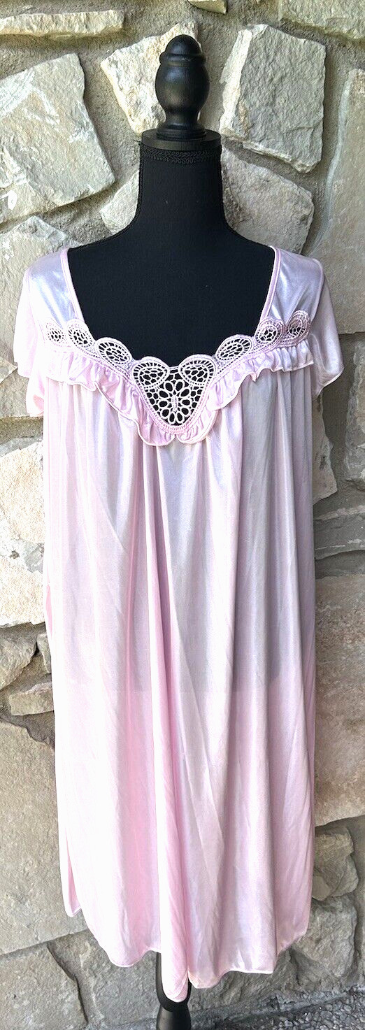 Vintage Lati Fashion Nightgown Size Small Pink Liquid Satin Ruffle Accent