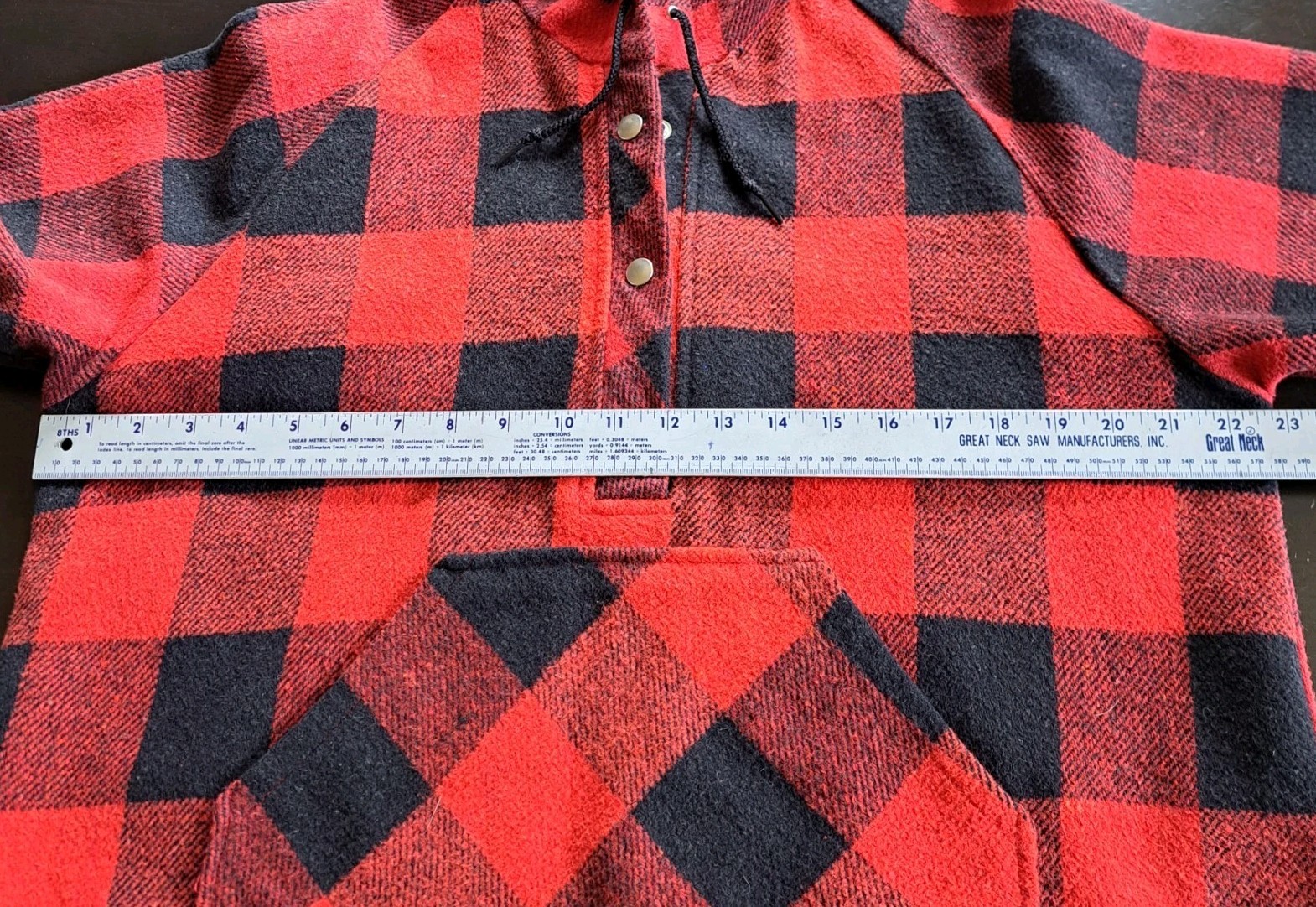 Vgt Montgomery Ward Wool Hoodie Pullover Women’s L Red and Black Buffallo Plaid
