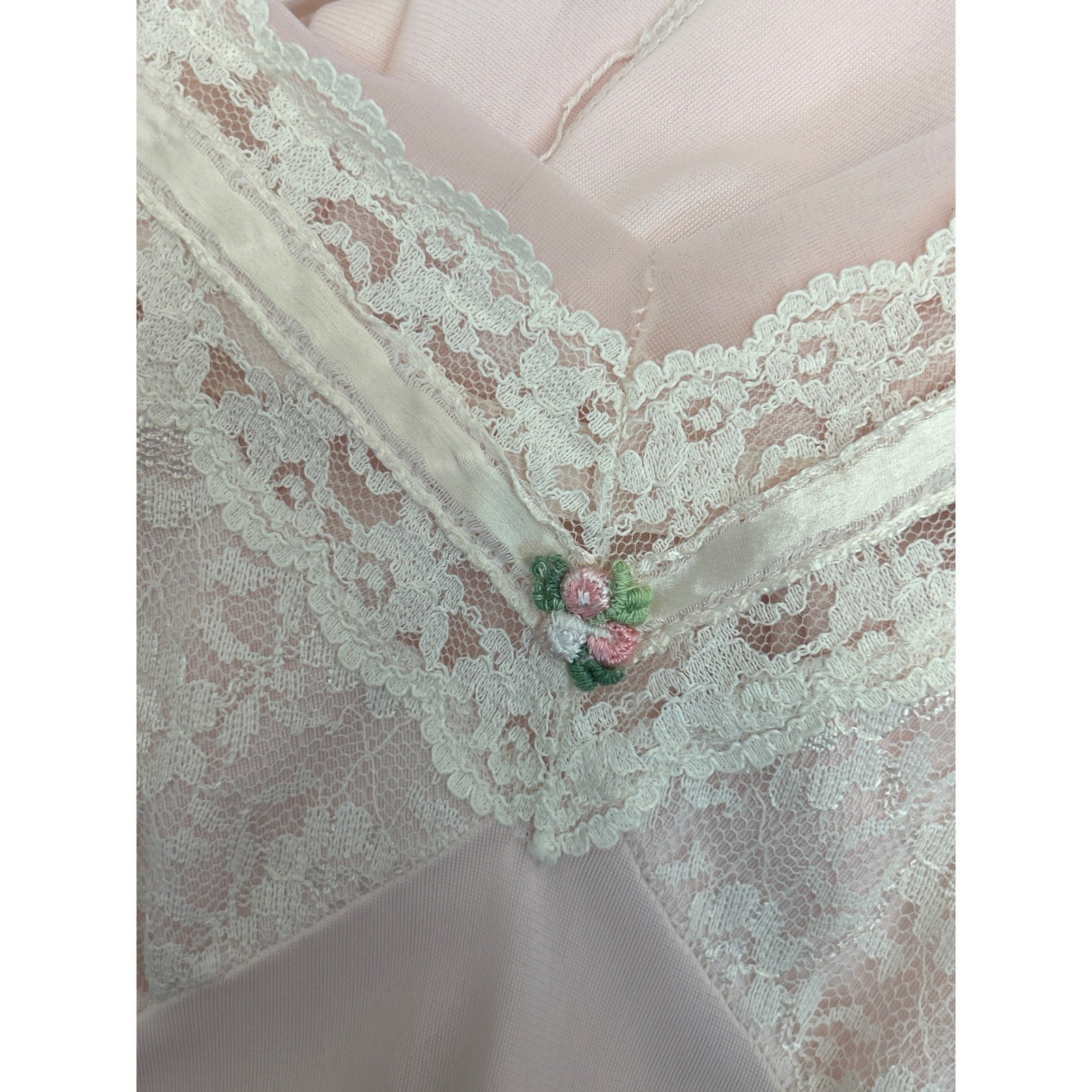 Vintage Unbranded Full Slip Dress Coquette Balletcore Pink Lace Trim Rosebud