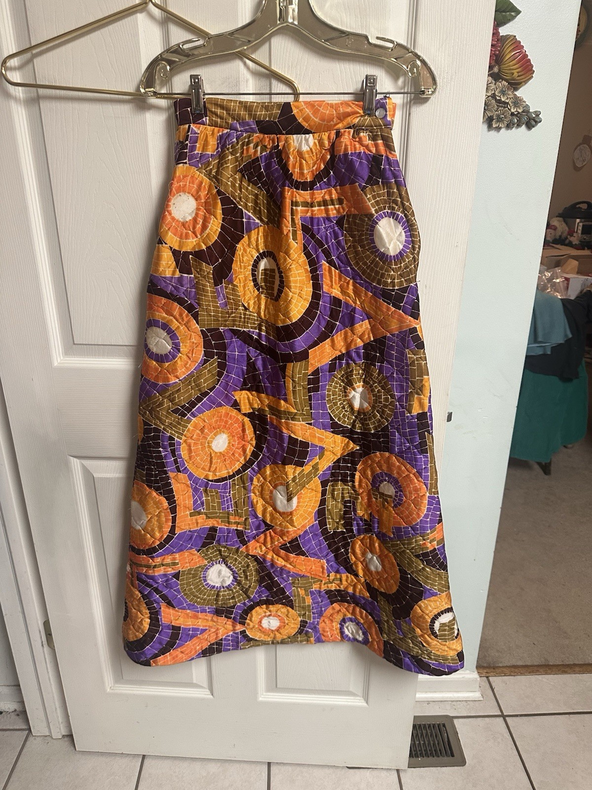 VNT 60s Women&rsquo;s Quilted Mod Abstract Colorblock Print Maxi Skirt Sz XS/S 24×41