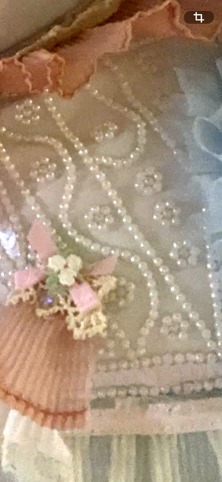 VTG BuLLeT BrA DoLLcORe AvAnT RhInEsToNeS PlEaTs LAcE ChAIn PearLS 46 48 E NWT