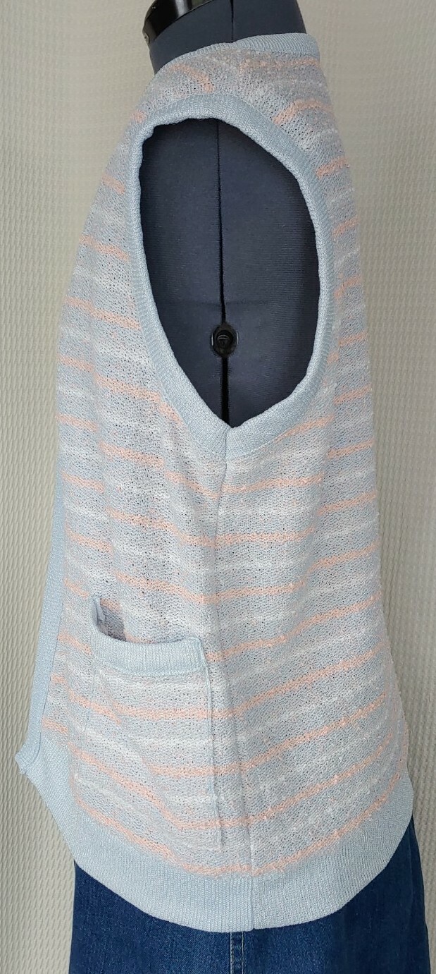 Vintage Devon Light Blue, Peach & White Striped Acrylic Sweater Vest Size Large