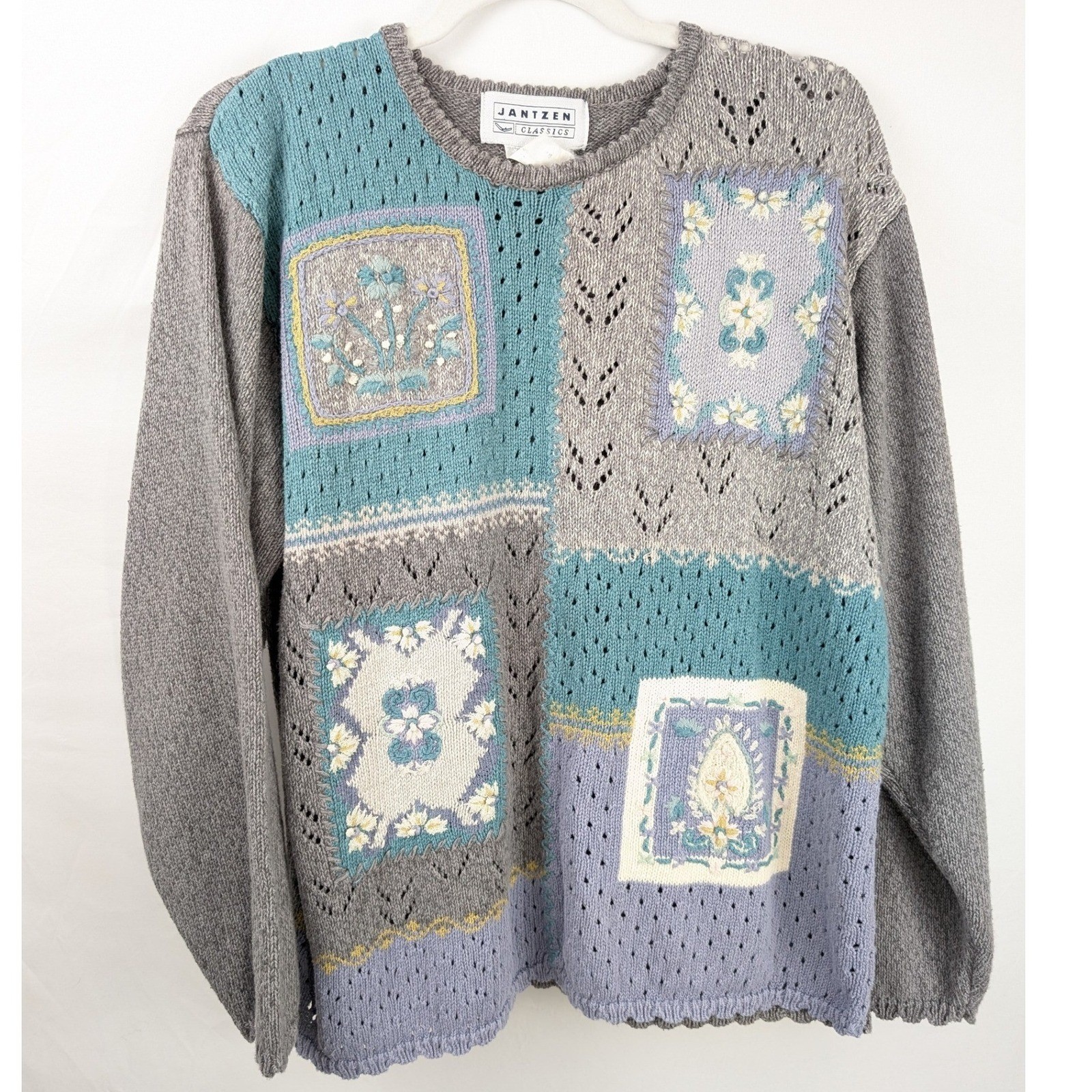 Vintage 90s Floral Embroidered Patchwork Sweater Size L Gray Cottagecore Teacher