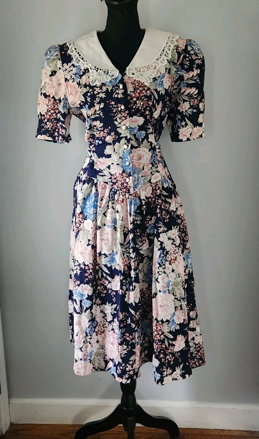 Sweet Miranda Blue Multicolor Floral Short Sleeve Dress Cotton Vintage Size 14