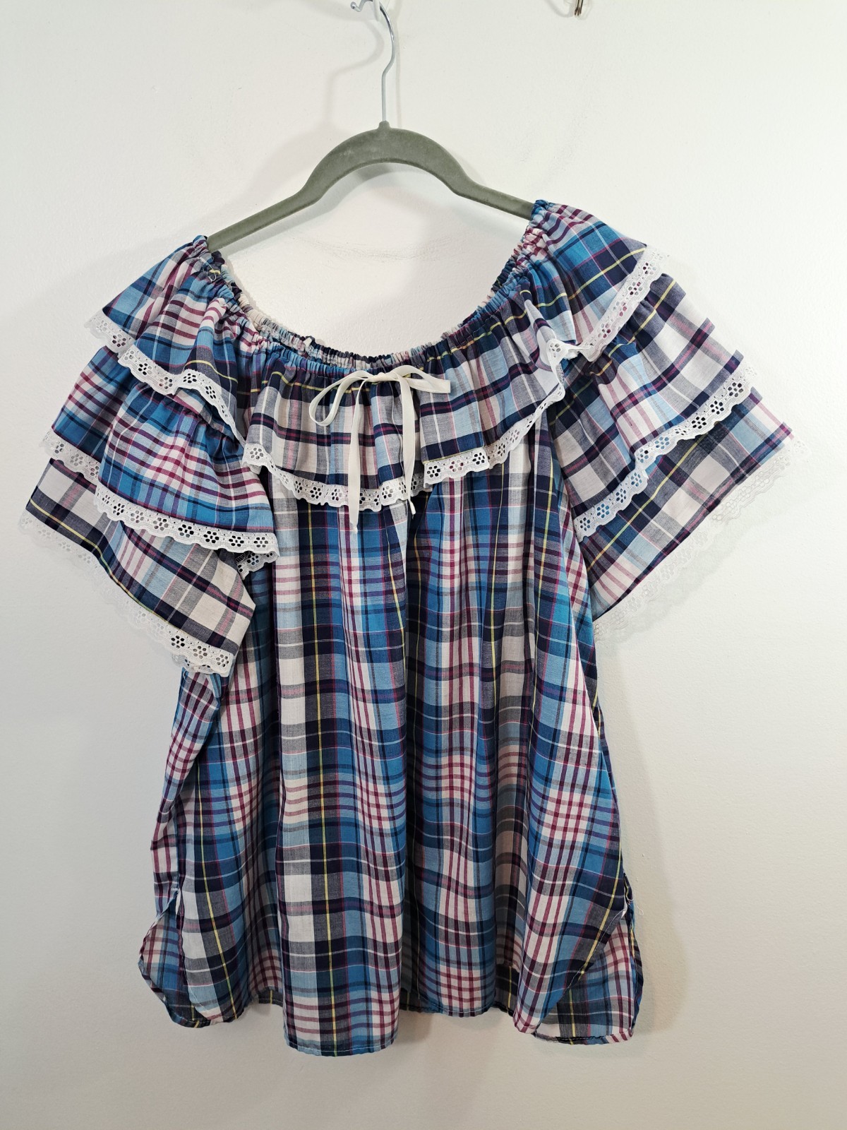 Miss Tops California Vintage Women&rsquo;s Blue Plaid Ruffle Top In Size 42 Lace Trim