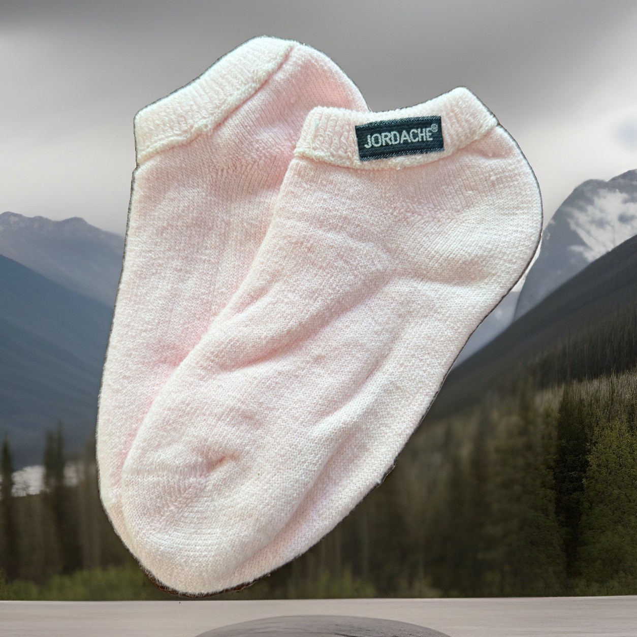 VTG Socks 9-11 USA Made Low Cut Jordache Ladies Pink Ankle 90&rsquo;s NOS