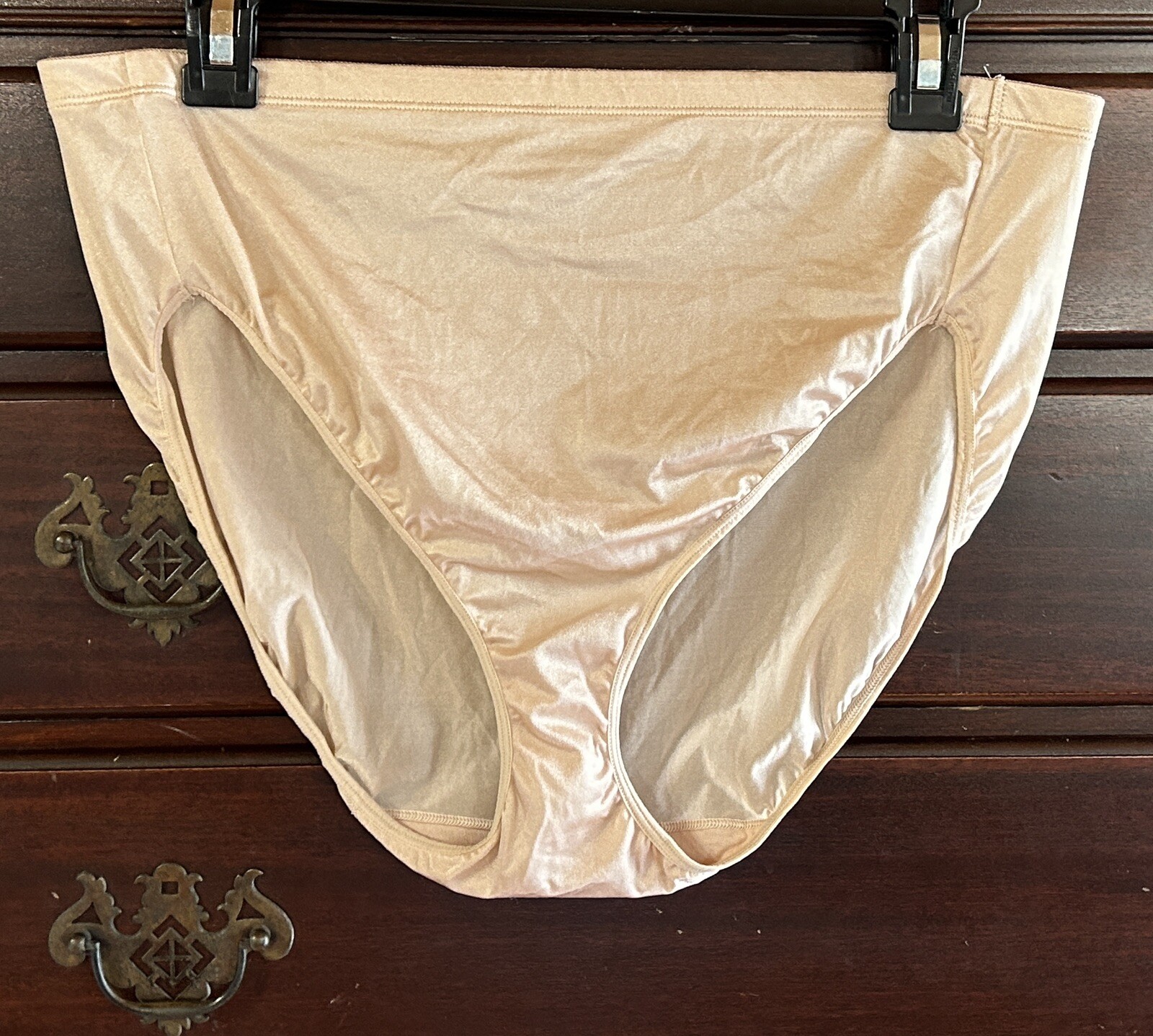 Vtg VANITY FAIR 13194 Comfort Essentials Satin Hi-Cut 9 Beige Brief Panties #160