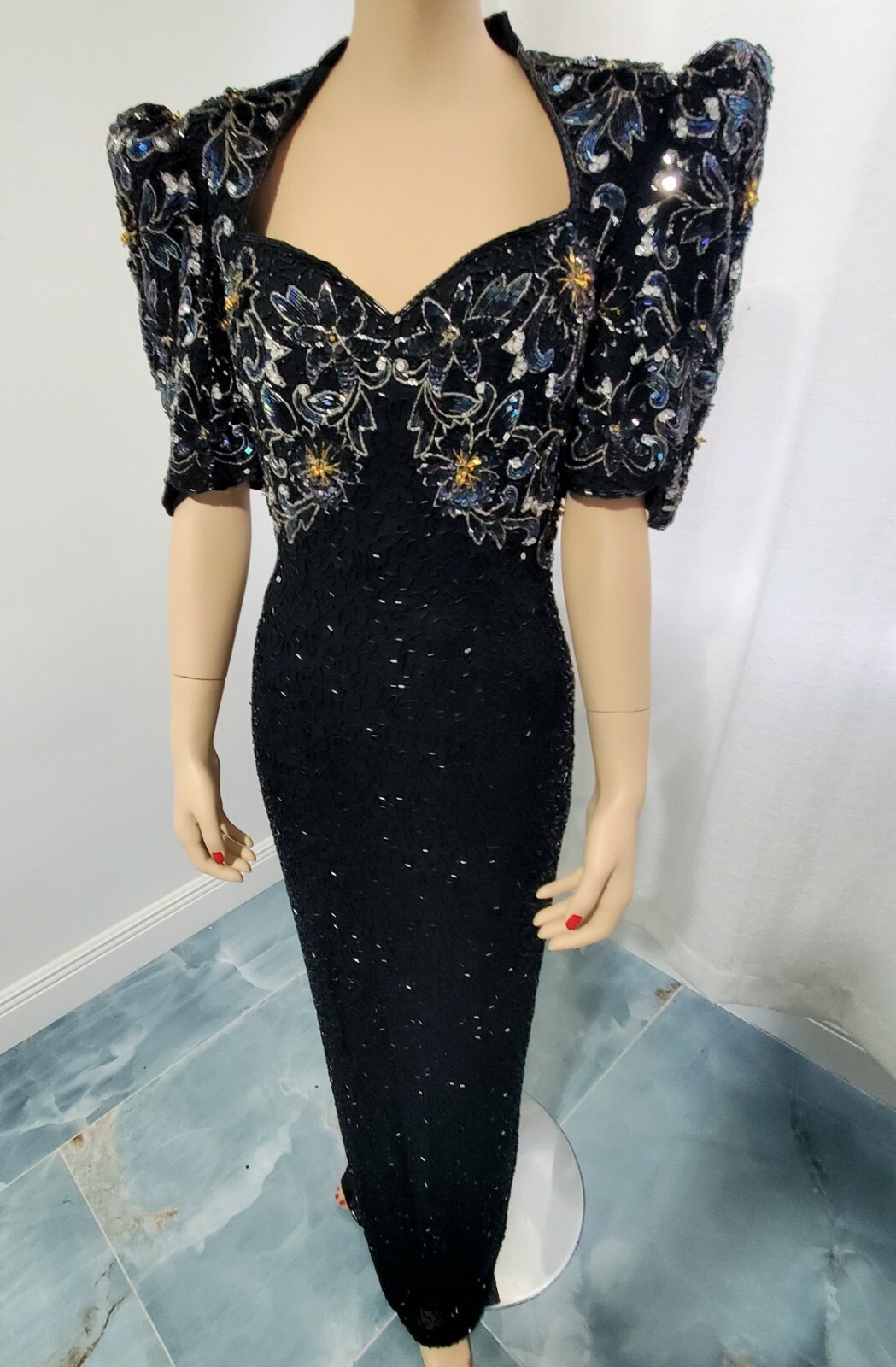 VINTAGE STERLING BY STONE FERRIS LONG EVENING DRESS , HIGH QUALITY, LOTS DETAILS