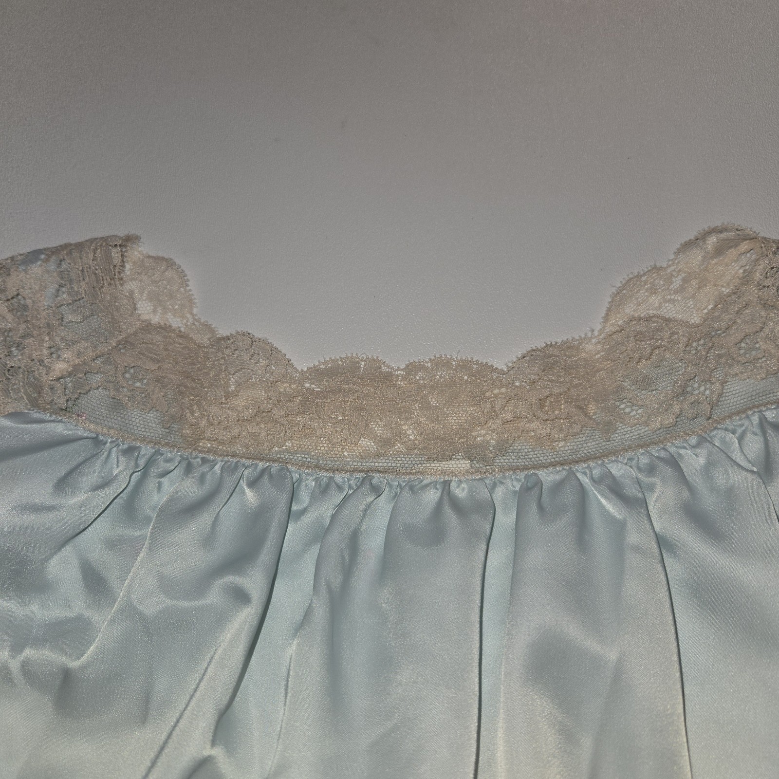 Vintage Barbizon Laurel Nightgown Small Blue Lace Trim Floral Satin De Lys Nylon