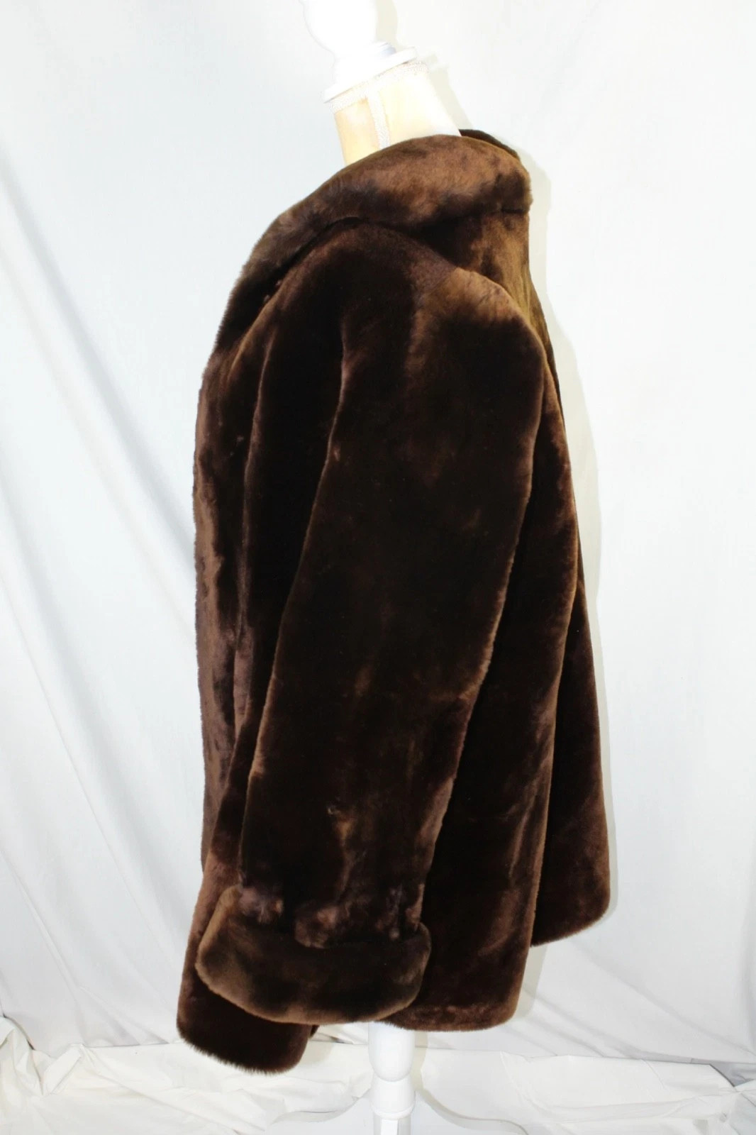 Keller&rsquo;s Manufacturing Furriers St Joseph MO Women&rsquo;s XL Fur Coat Jacket Vintage