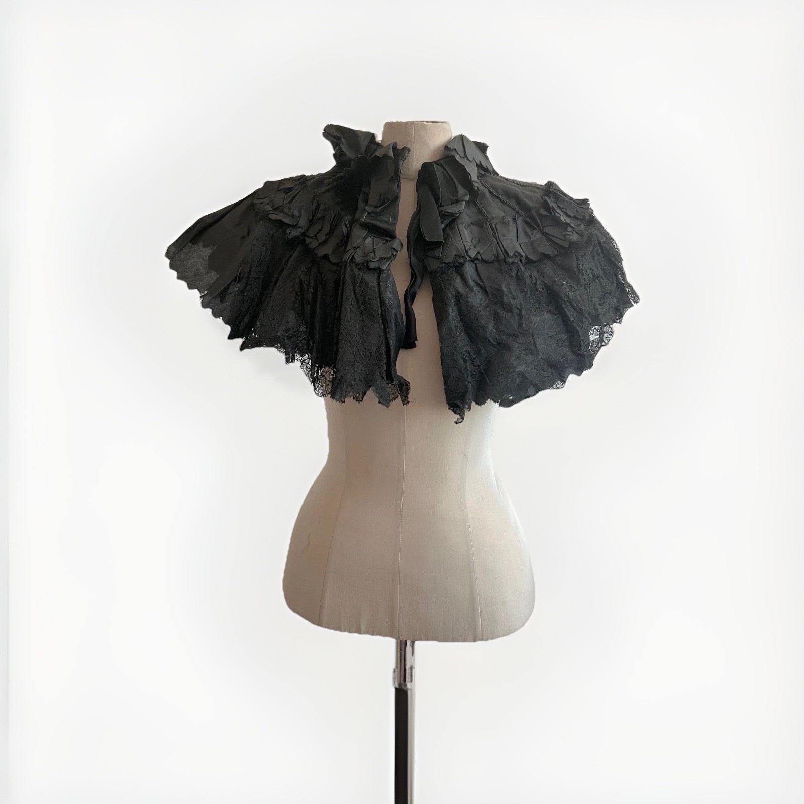 Antique Edwardian Victorian Black Mourning Capelet Silk Lace 1800s 1900s