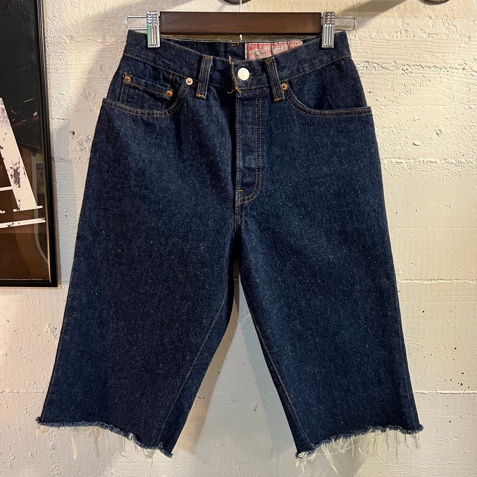 Vintage 1980&rsquo;s Levi 501 STF Long Cutoff Denim Shorts Size (29) 25&Prime; Made In USA