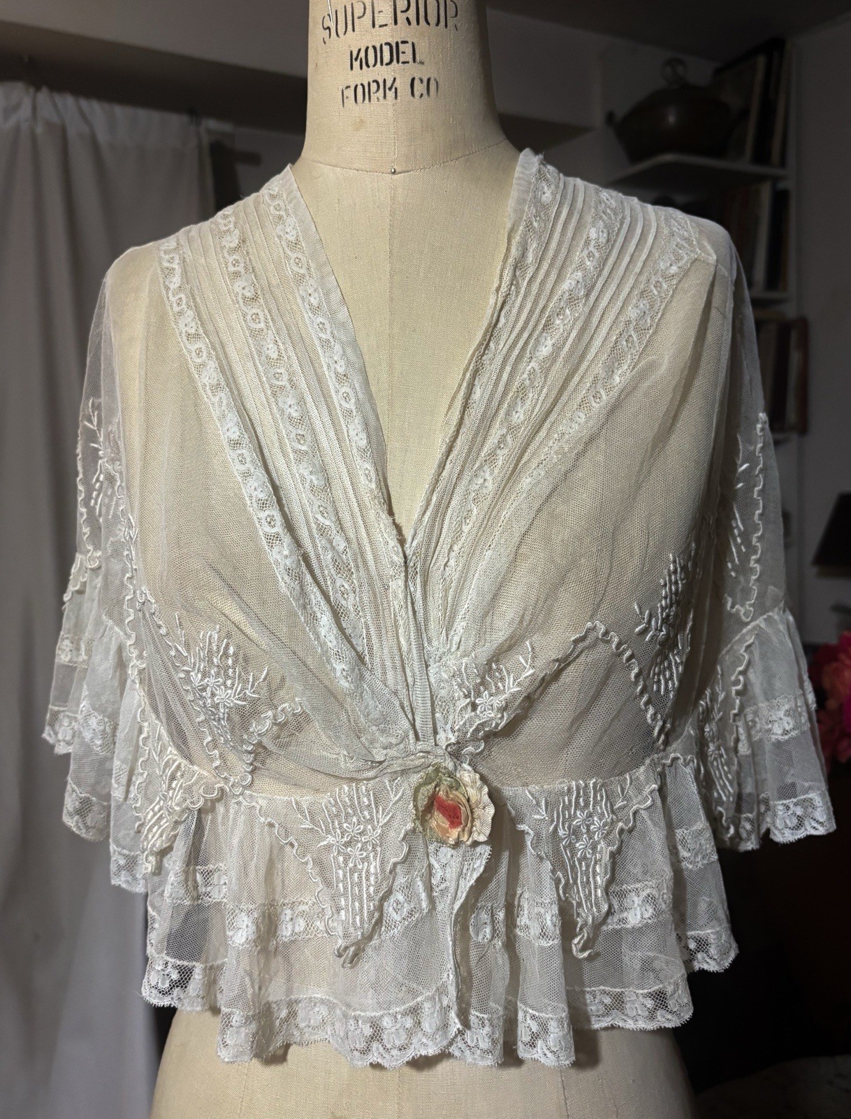 Antique Victorian Edwardian 1900s lace embroidery dress cape