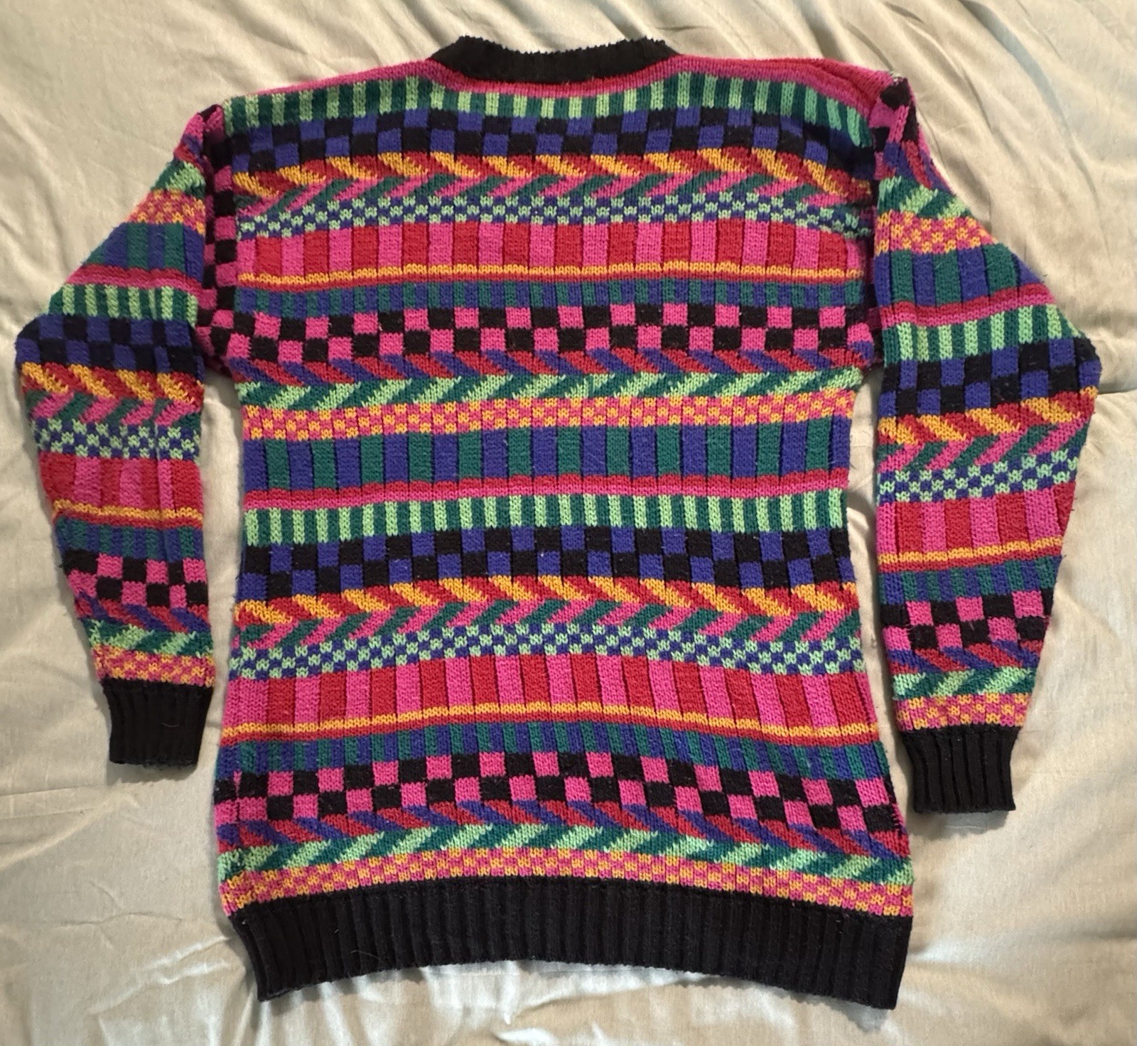 Vintage Geometric Knit Pullover Coogi-Like Sweater Vibrant Colorful
