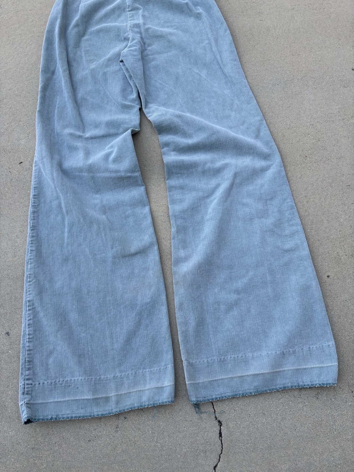 1970s Faded Green Corduroy Flare Pant 27 X 33