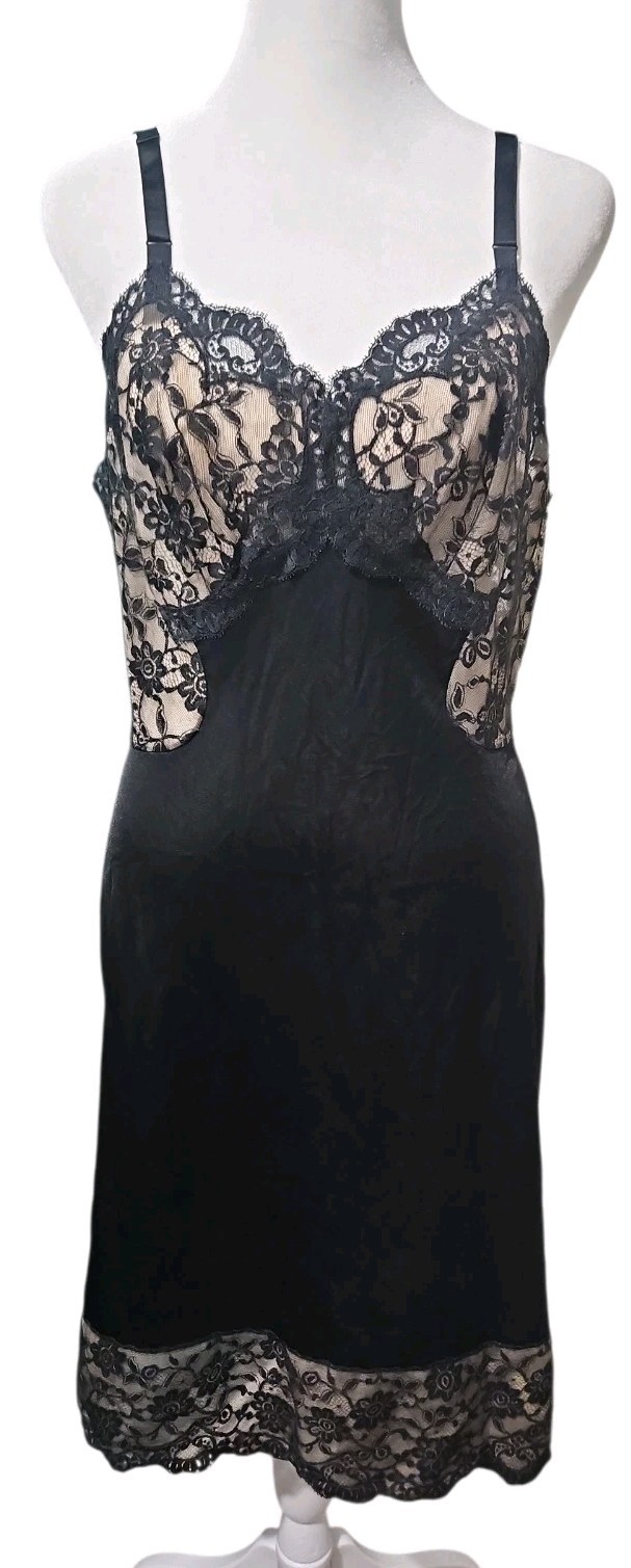 Vtg 60s Gossard Artemis Vampy Goth Black Sz 36 Full Slip Nude Lining Nylon Lace